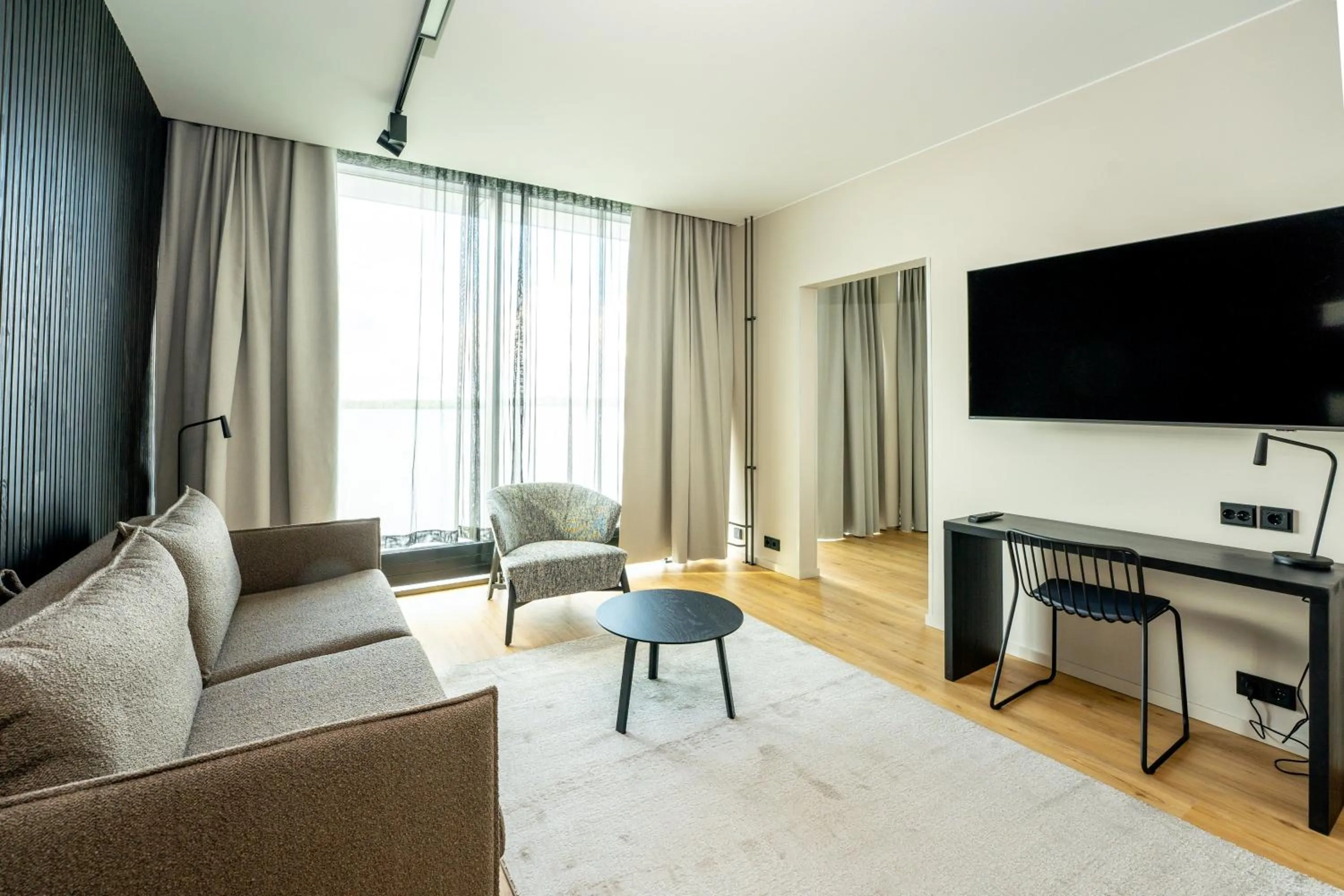 TV and multimedia in Break Sokos Hotel Bomba