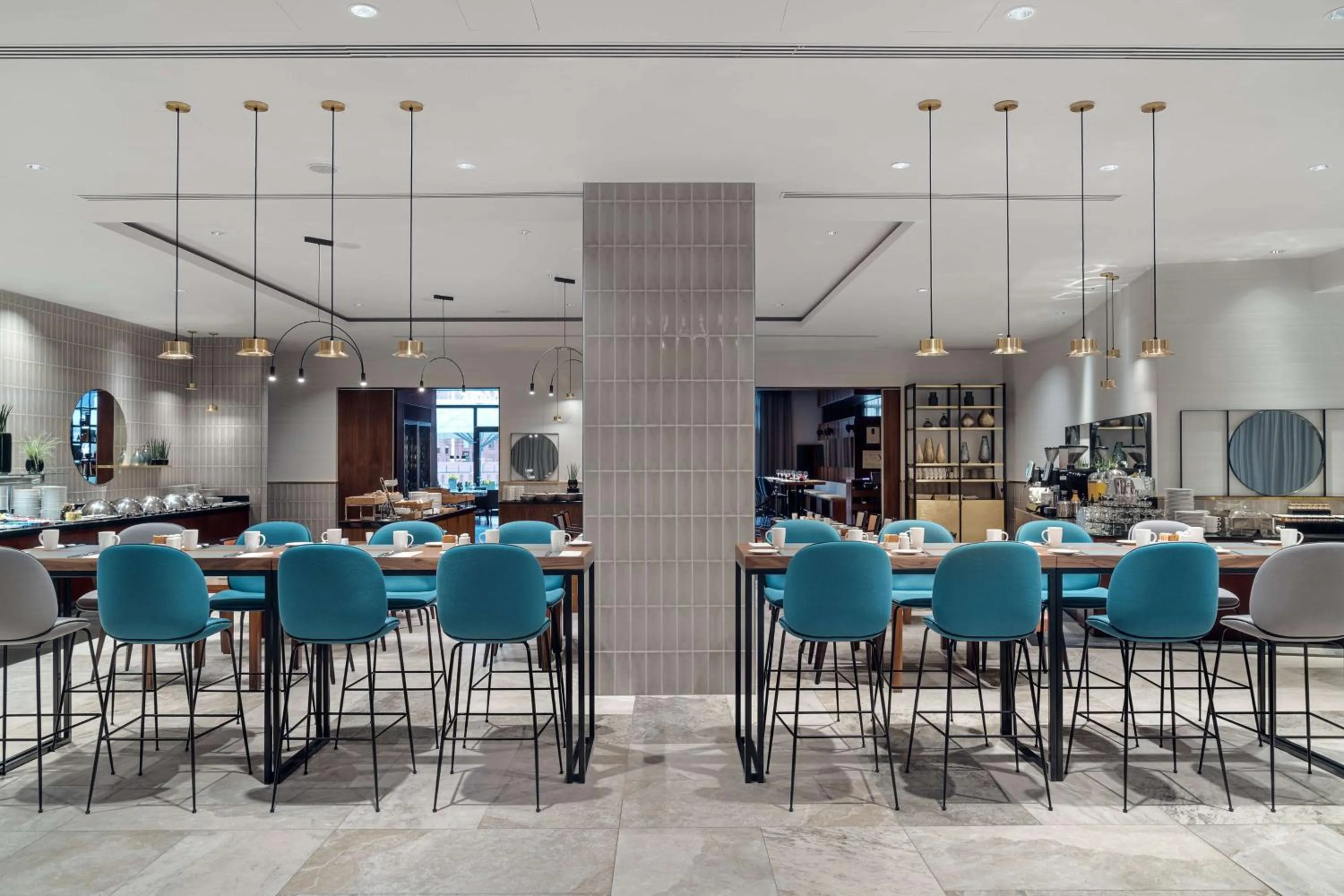 Restaurant/places to eat in Hilton Gdansk