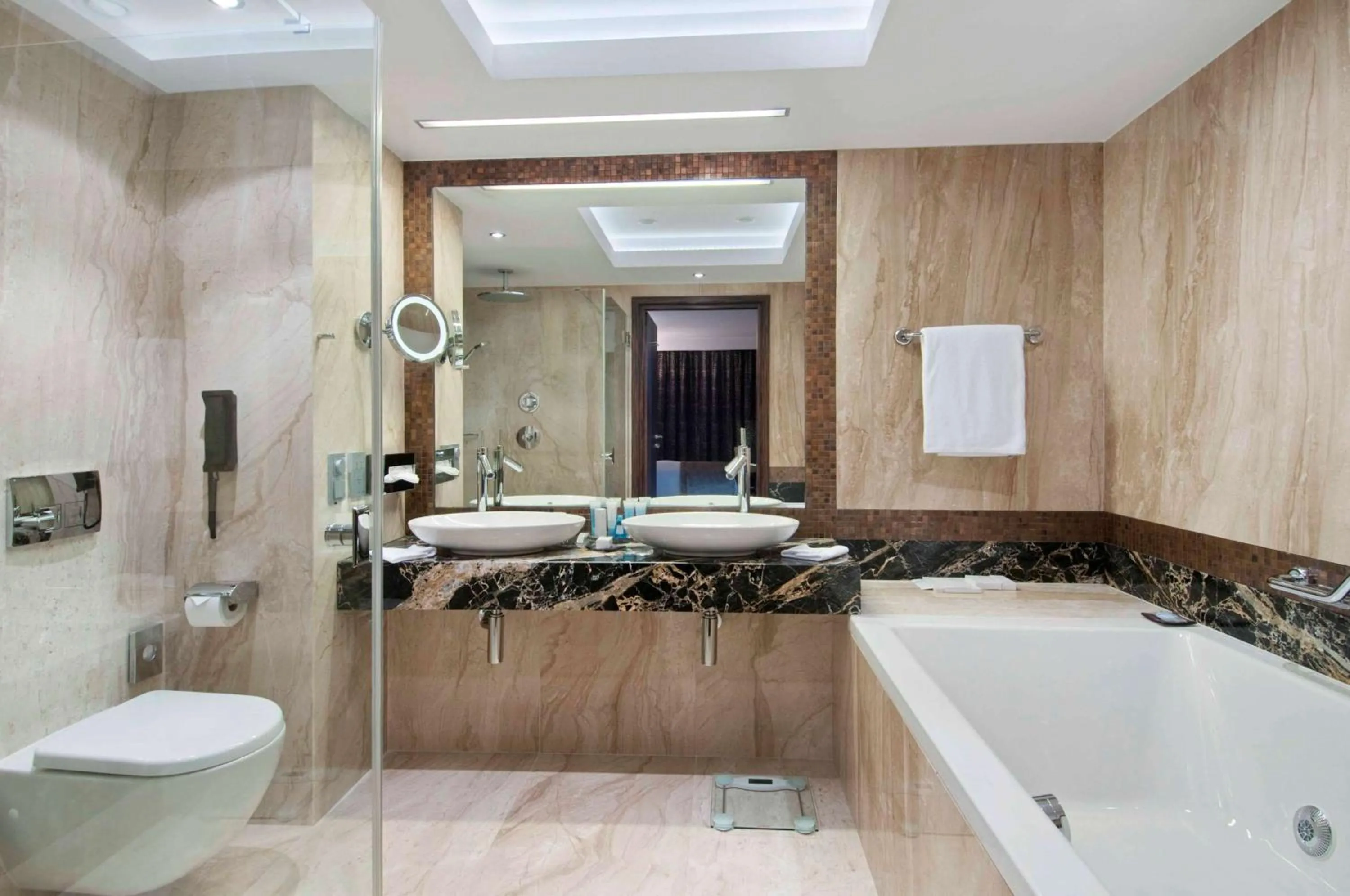 Bathroom in Hilton Gdansk