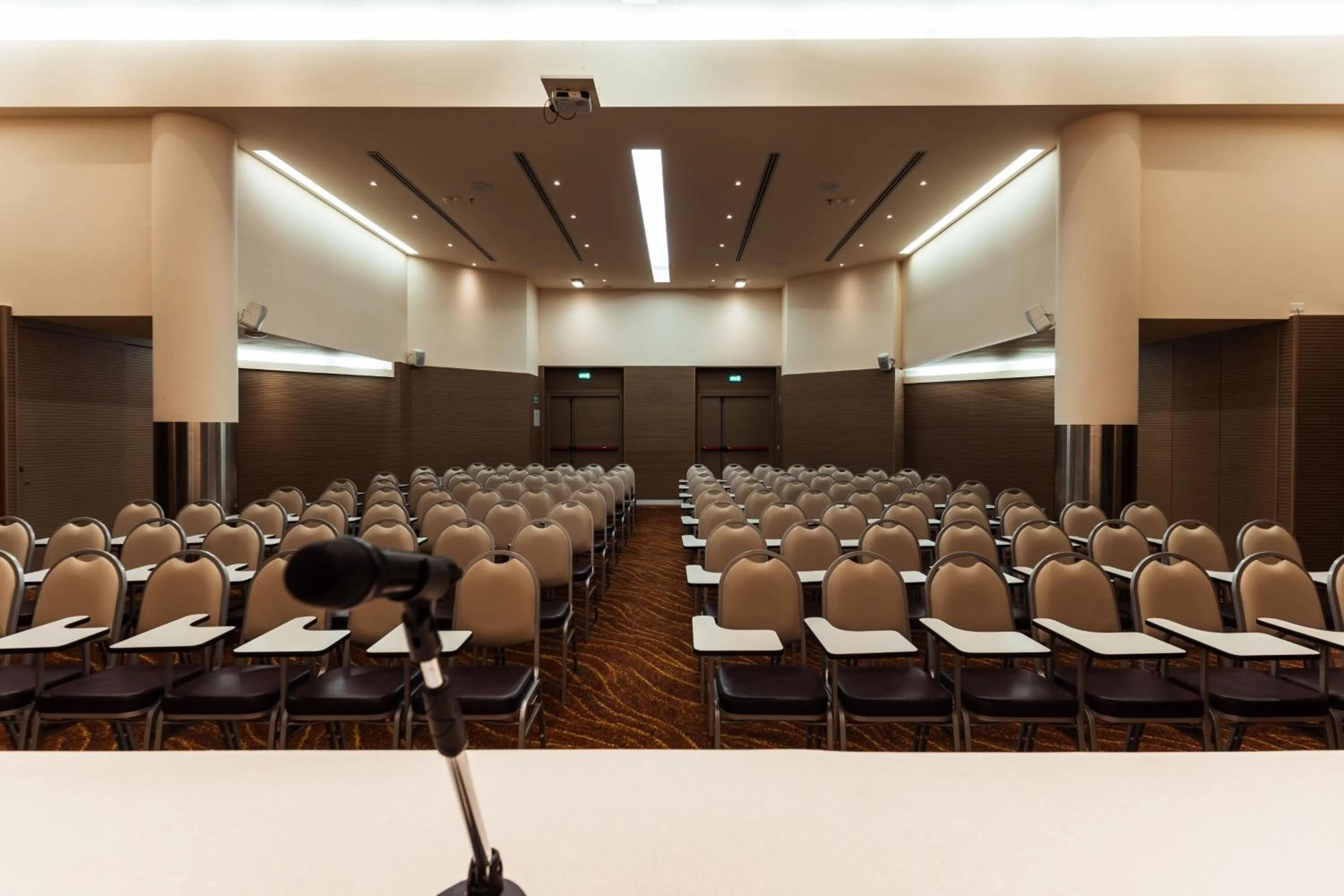 Meeting/conference room in Delta Hotels by Marriott Olbia Sardinia