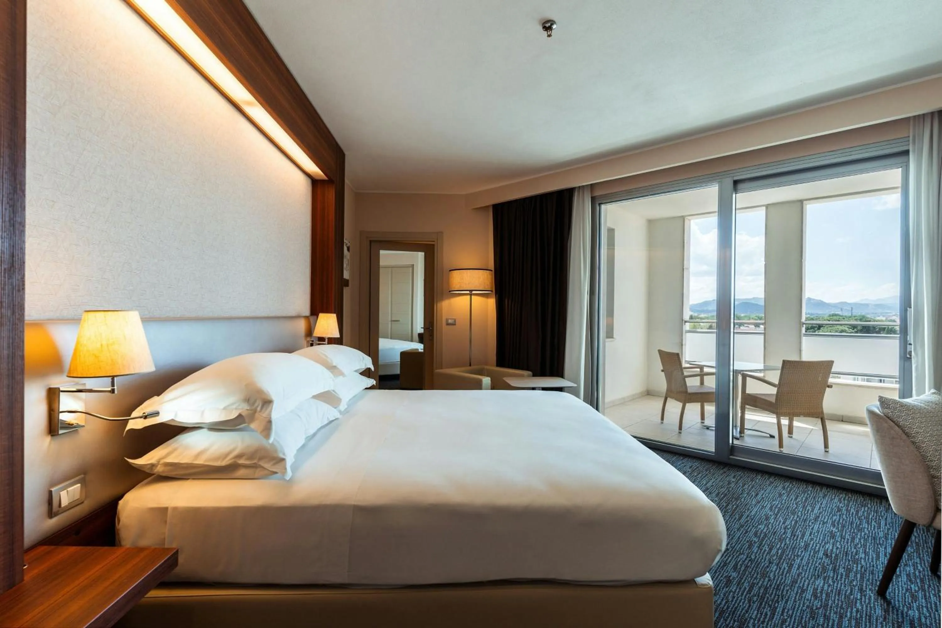 Photo of the whole room, Bed in Delta Hotels by Marriott Olbia Sardinia