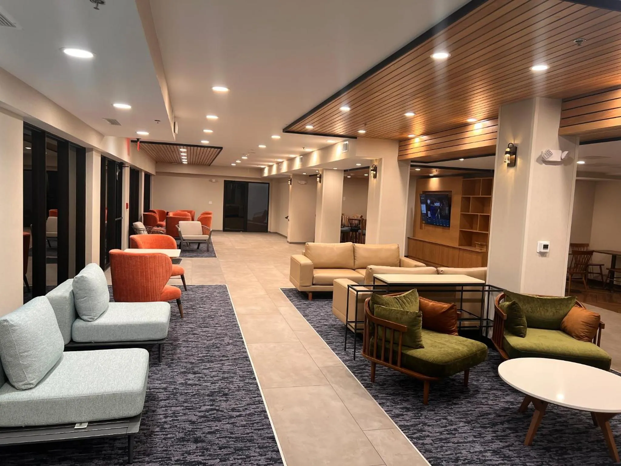 Lobby or reception in Comfort Inn Downtown Charleston