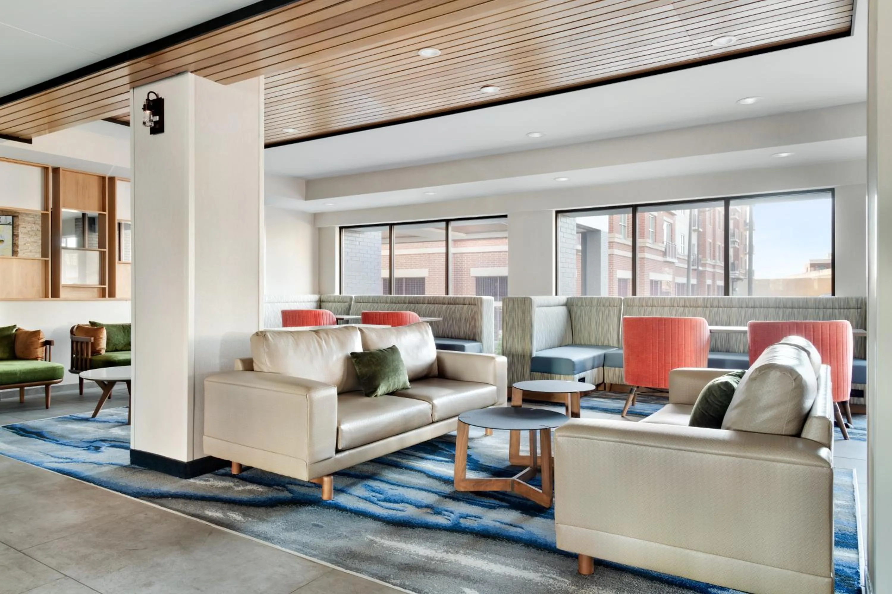 Lobby or reception in Fairfield by Marriott Inn & Suites Charleston Downtown