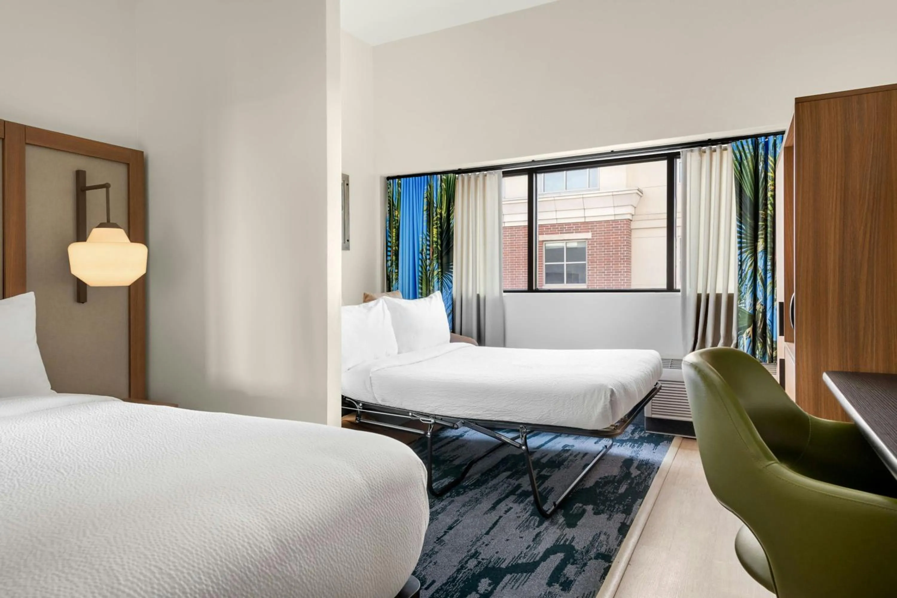 Photo of the whole room, Bed in Fairfield by Marriott Inn & Suites Charleston Downtown