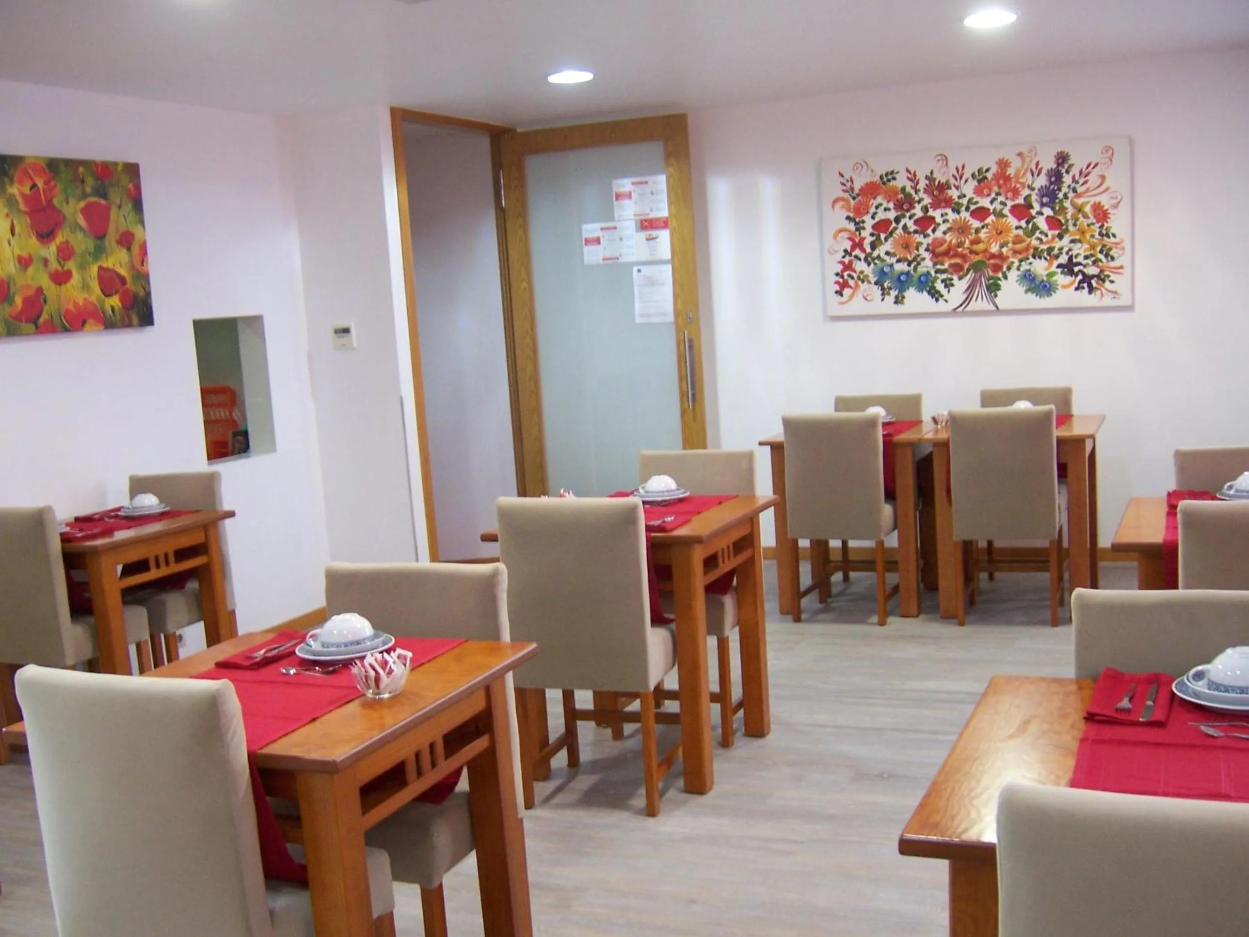 Breakfast in Hotel Santa Apolonia