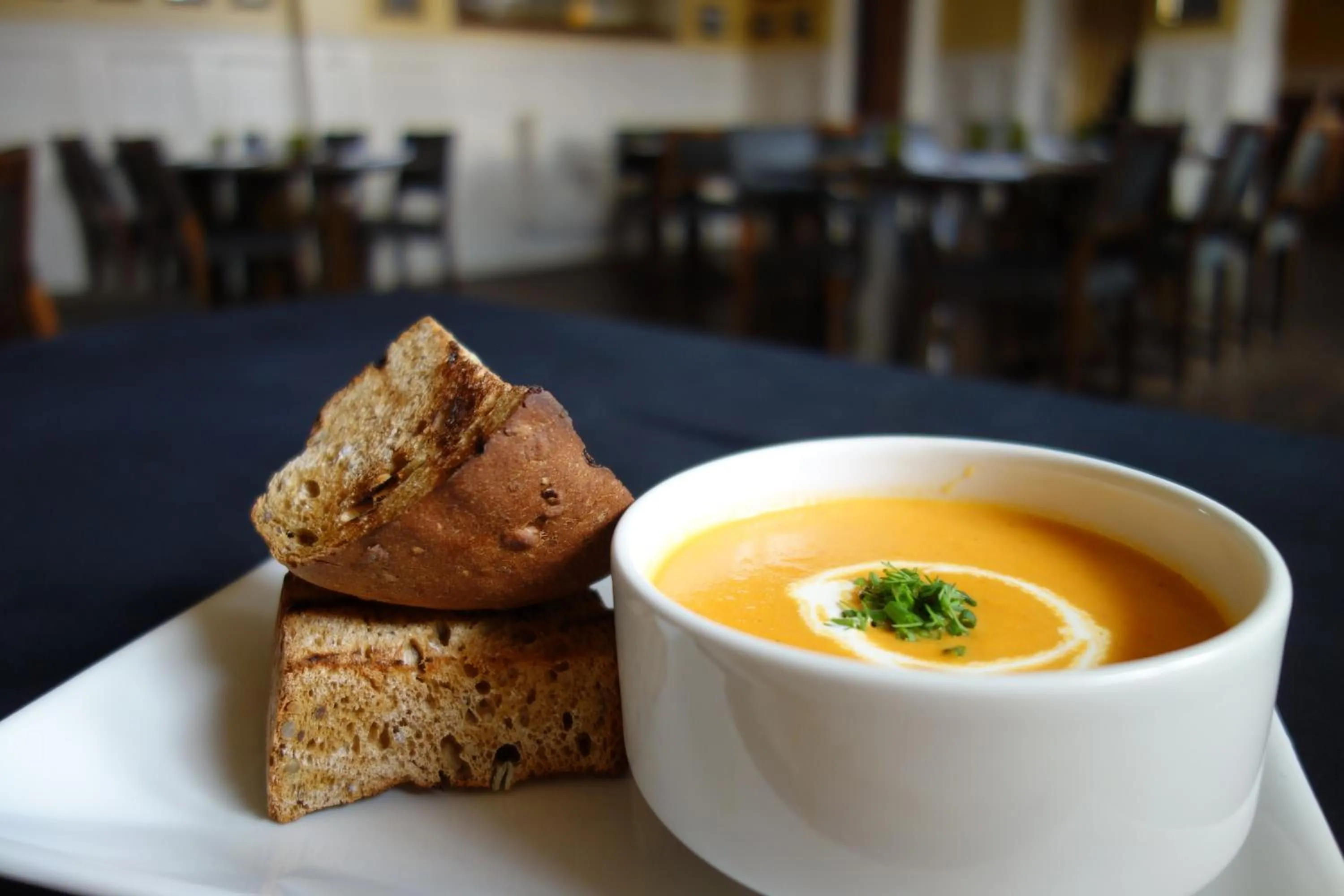 Lunch in Kilmarnock Arms Hotel