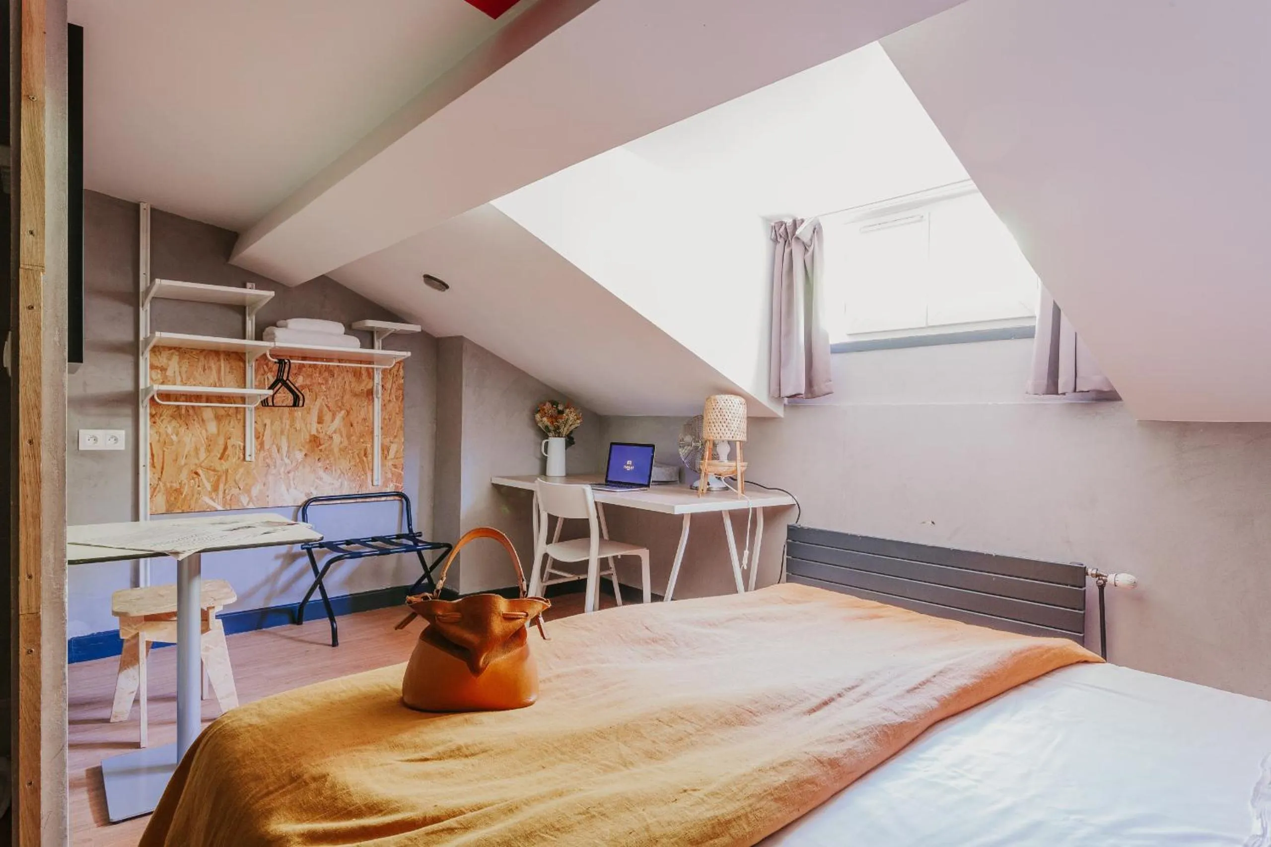 Bedroom, Bed in Hôtel Taggât