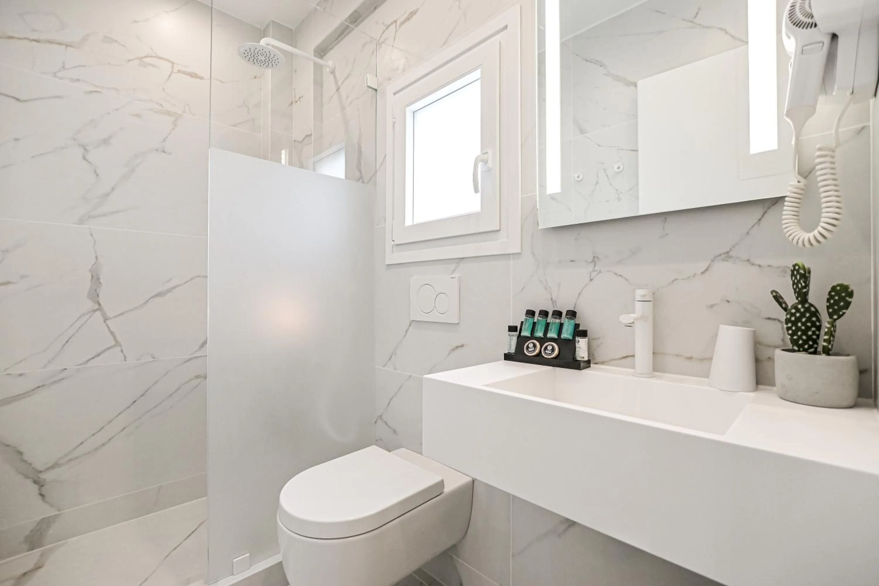 Naxos Evilion Luxury Apartments & Suites