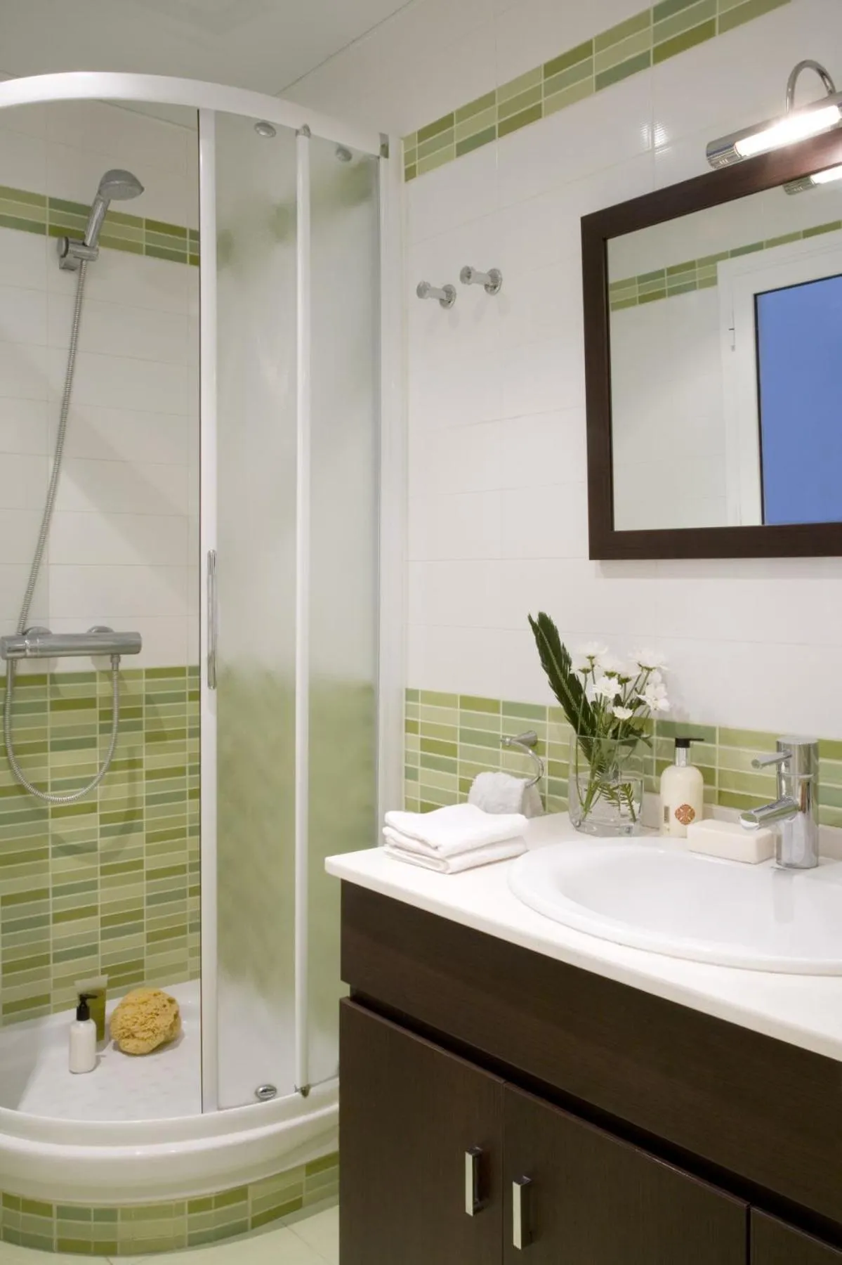 Bathroom in ApartEasy - Sant Antoni Market