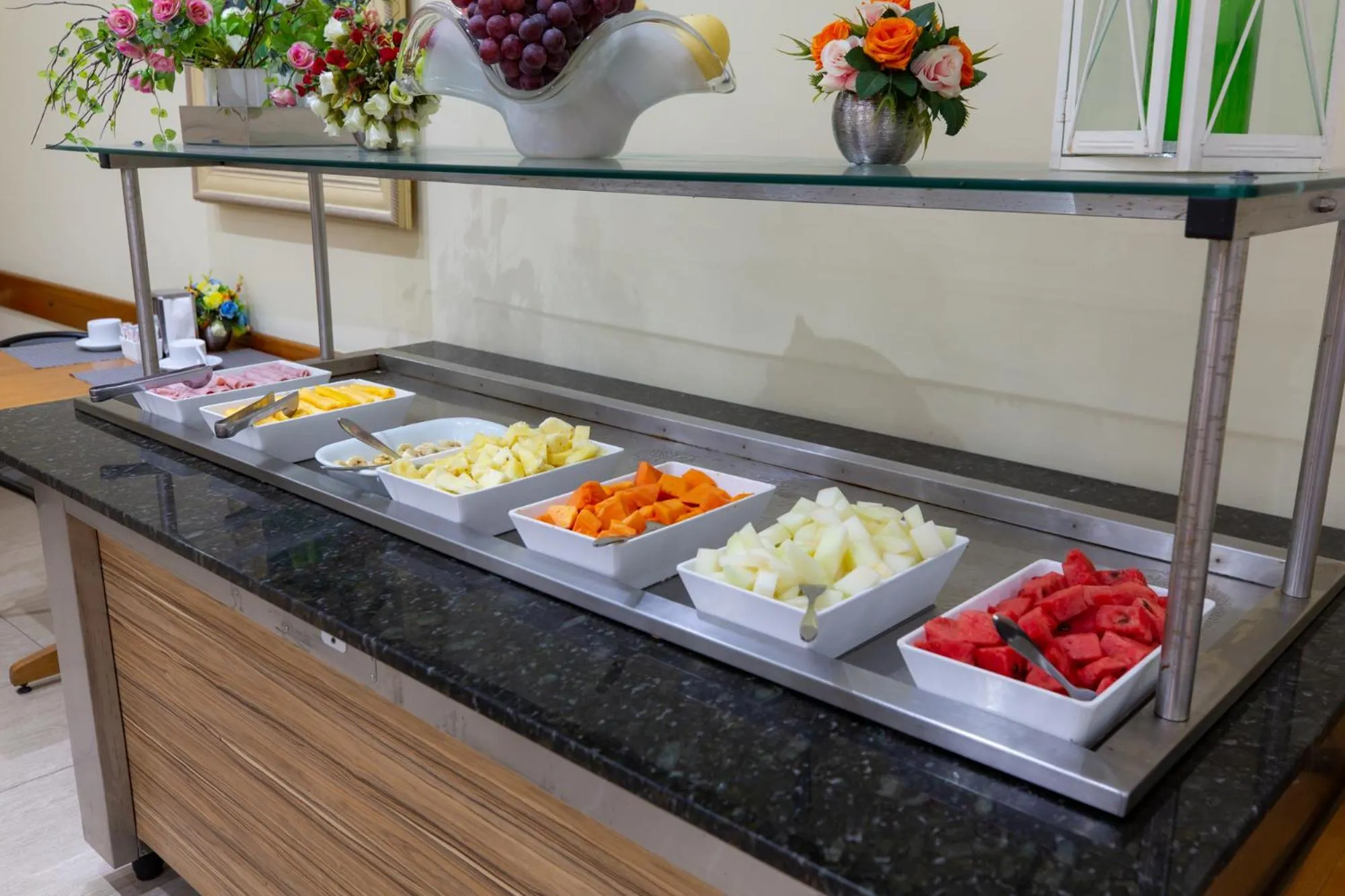 Breakfast in Daher Center Hotel