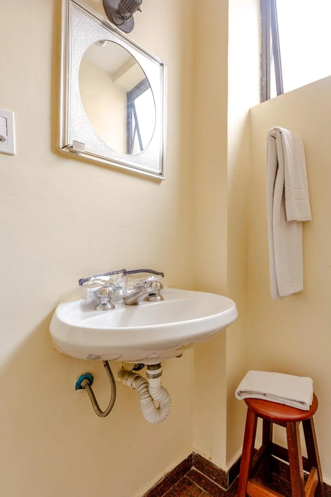 Bathroom in Daher Center Hotel
