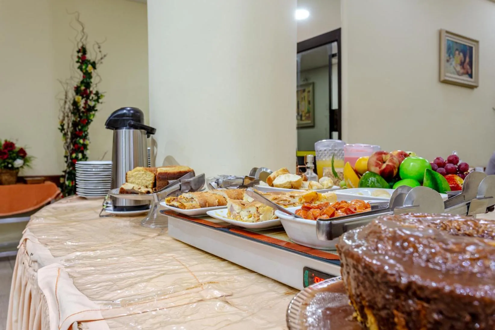 Breakfast in Daher Center Hotel