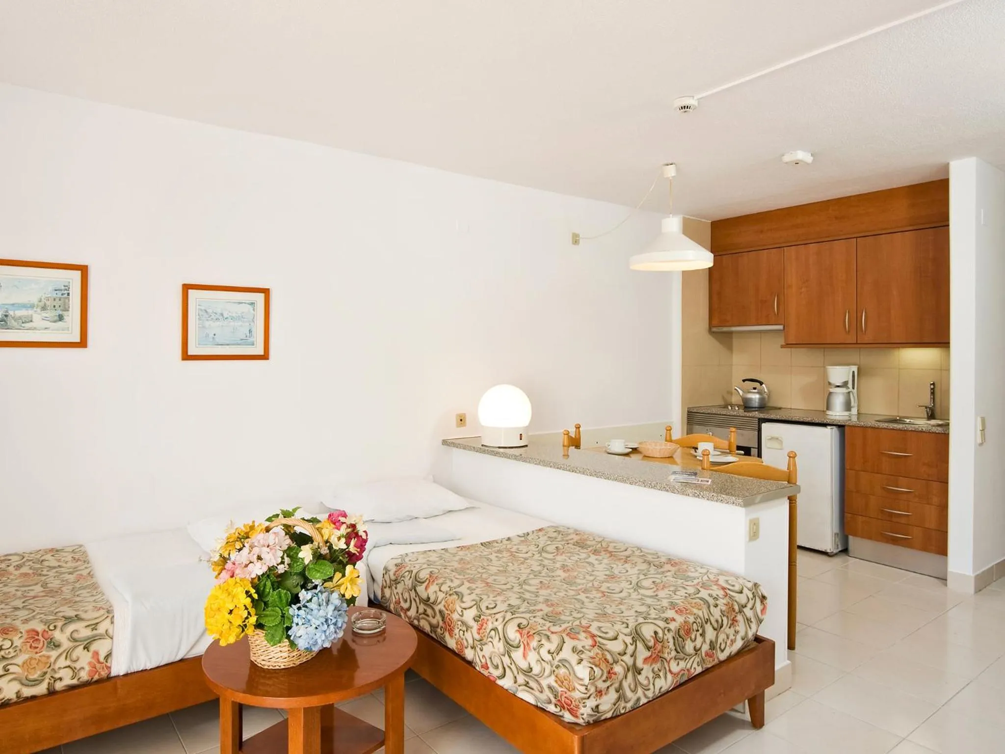 Bedroom in Apartamentos Edificio Albufeira - Alojamento Local