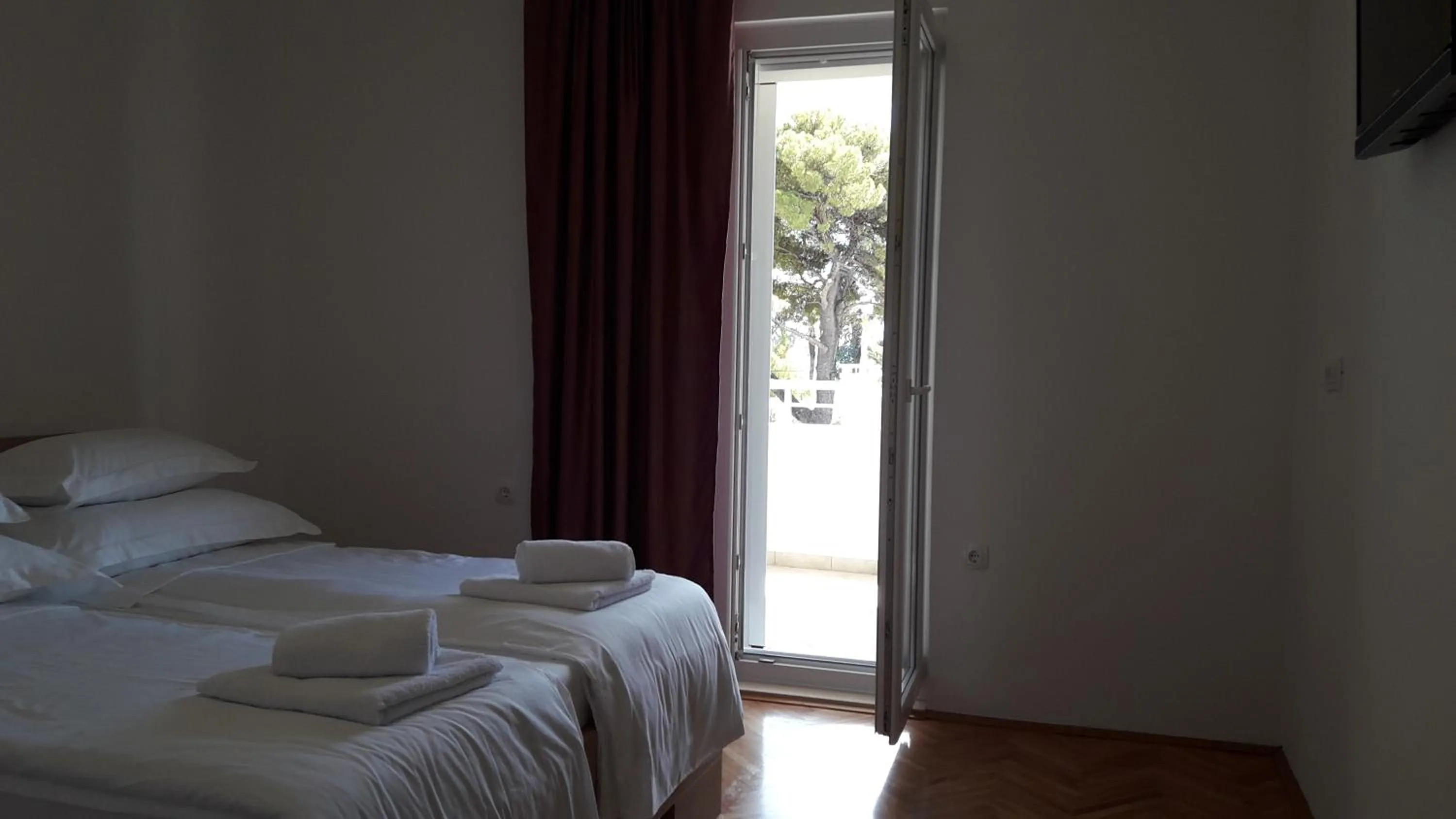 Bedroom, Bed in Villa-Apartments Karmel
