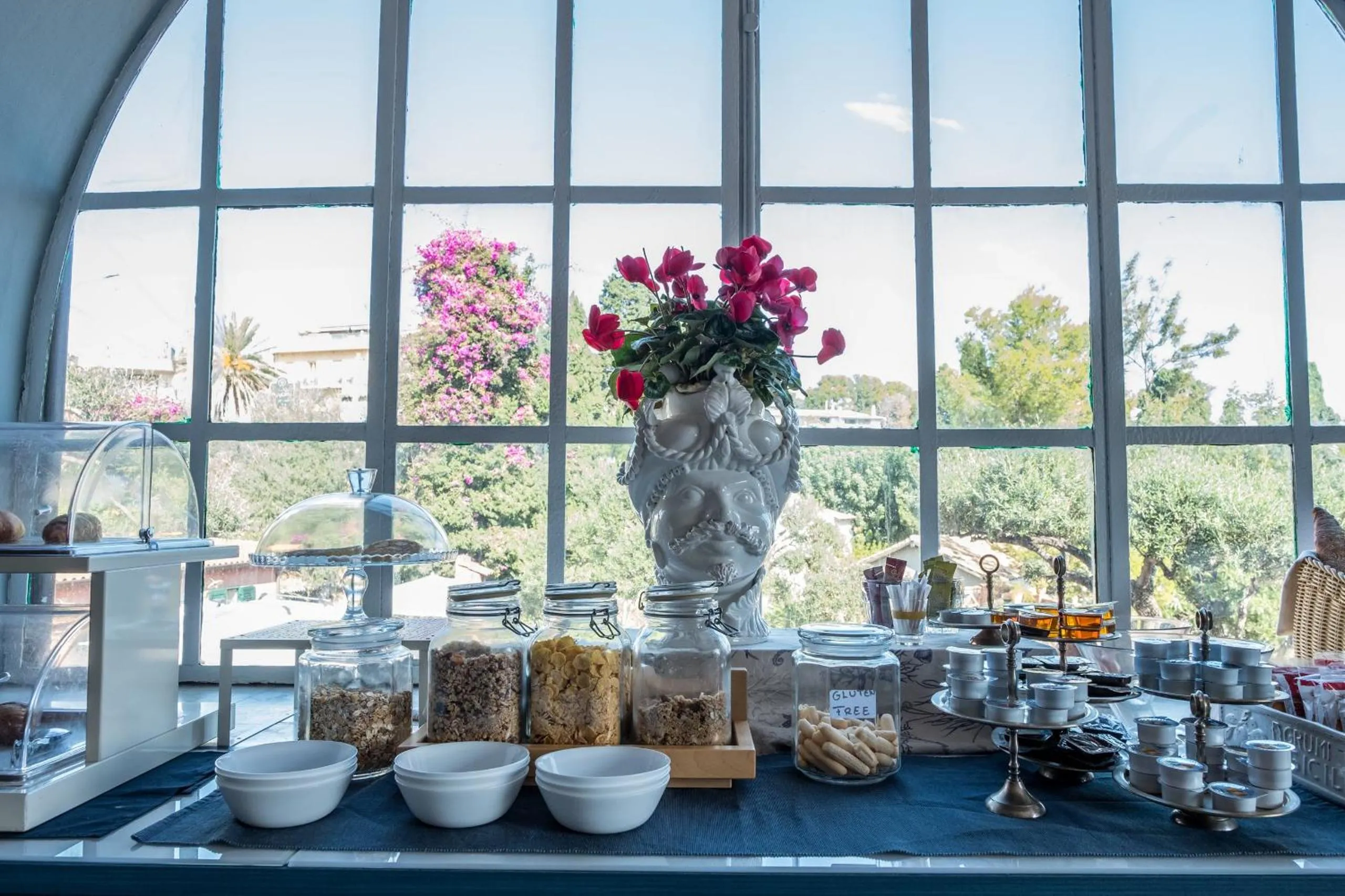 Continental breakfast in Hotel Villino Gallodoro