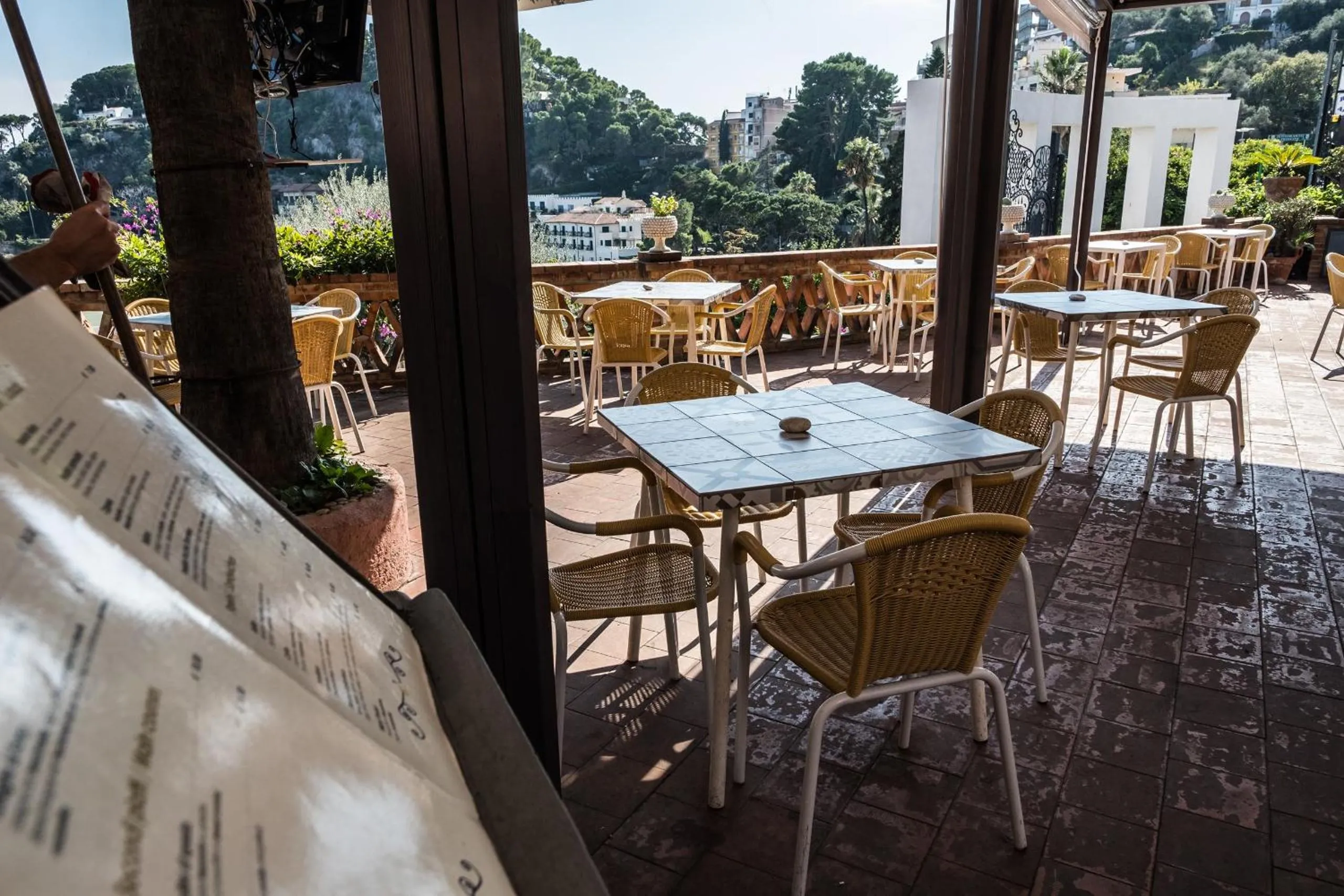 Restaurant/places to eat in Hotel Villino Gallodoro