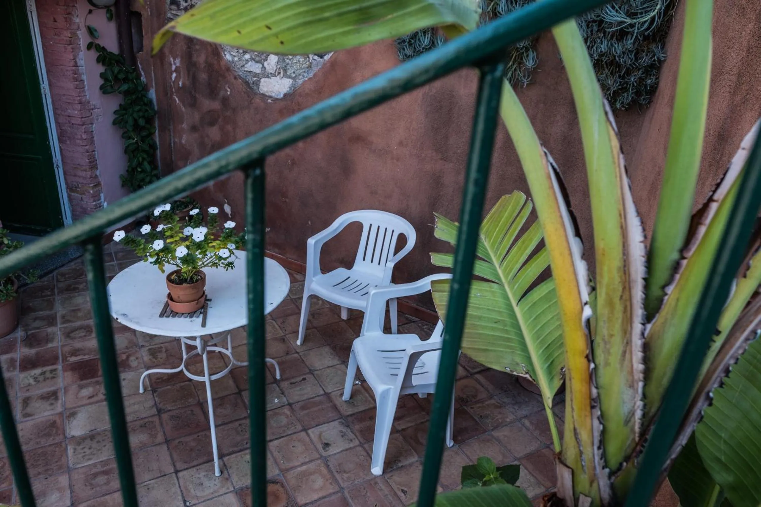 Patio in Hotel Villino Gallodoro