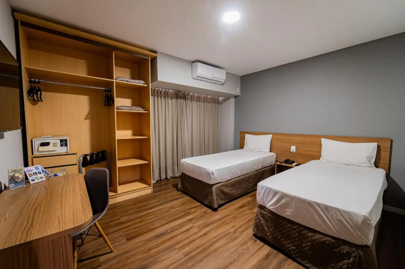 Bed in Nobile Suites Diamond