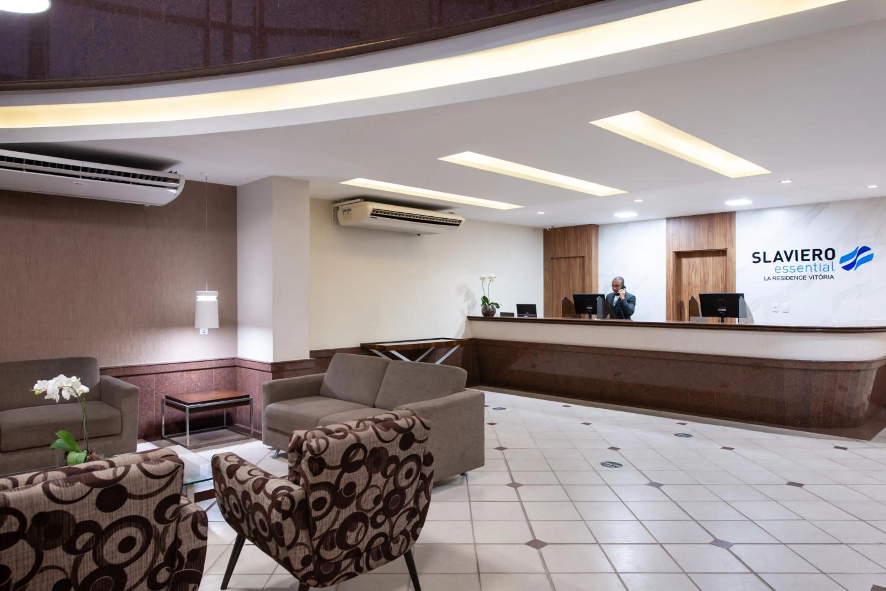Lobby or reception in Slaviero Vitória
