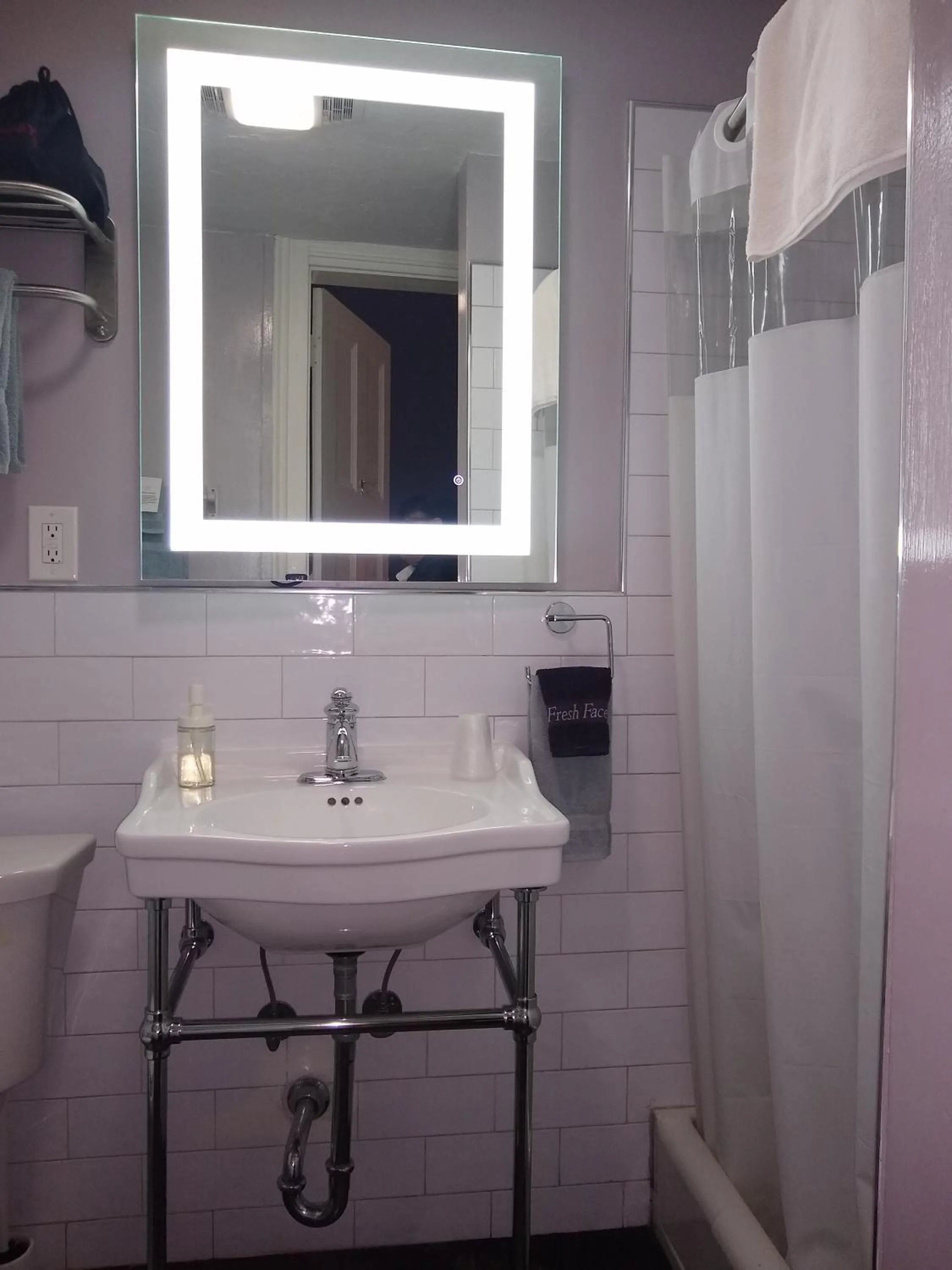 Bathroom in Rathbone Mansions New Orleans