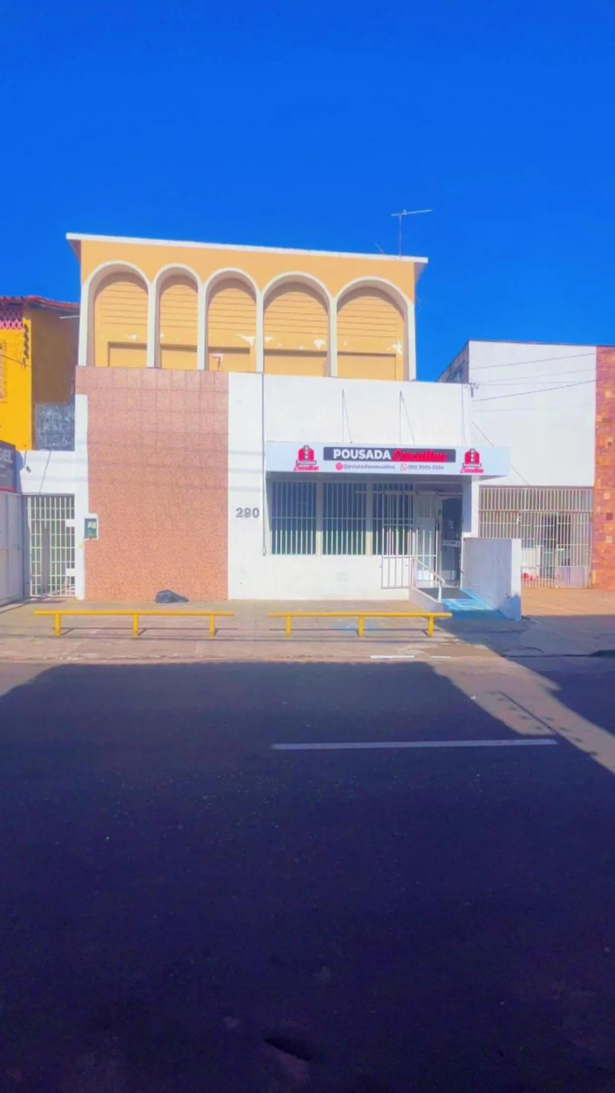 Property building in Pousada Executiva