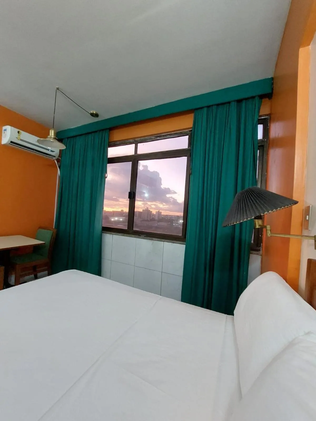 Bedroom, Bed in Taj Mahal Hotel