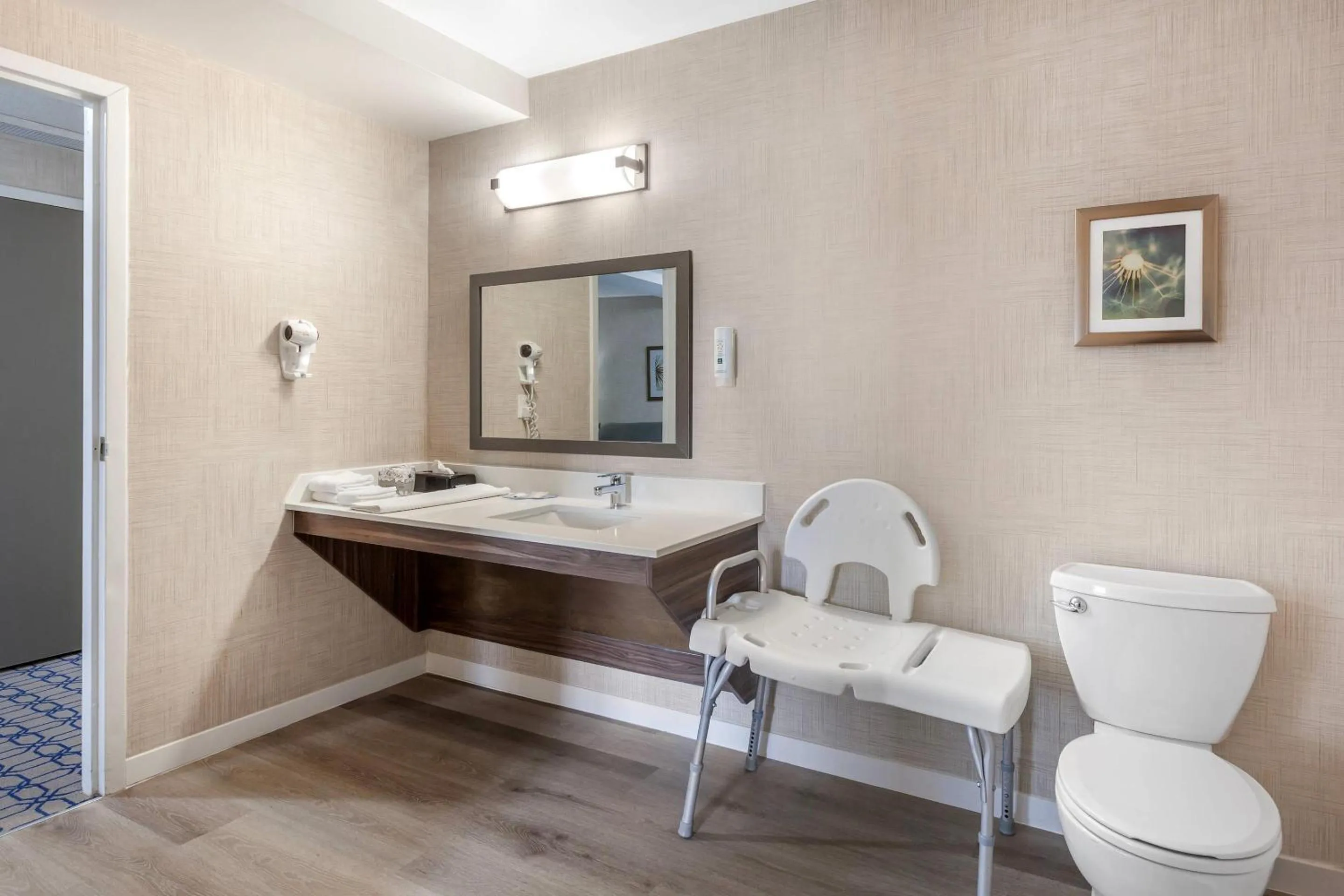 Bedroom in Quality Suites