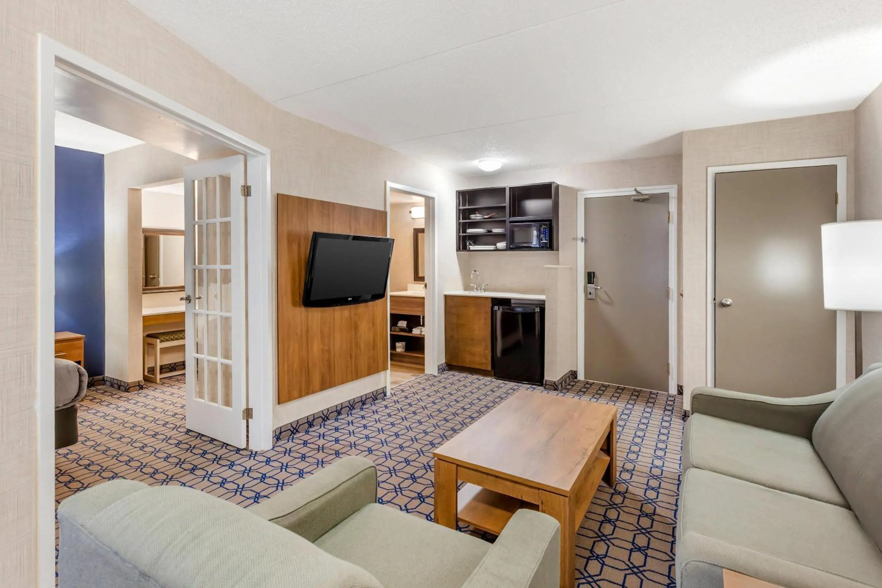 Bedroom in Quality Suites