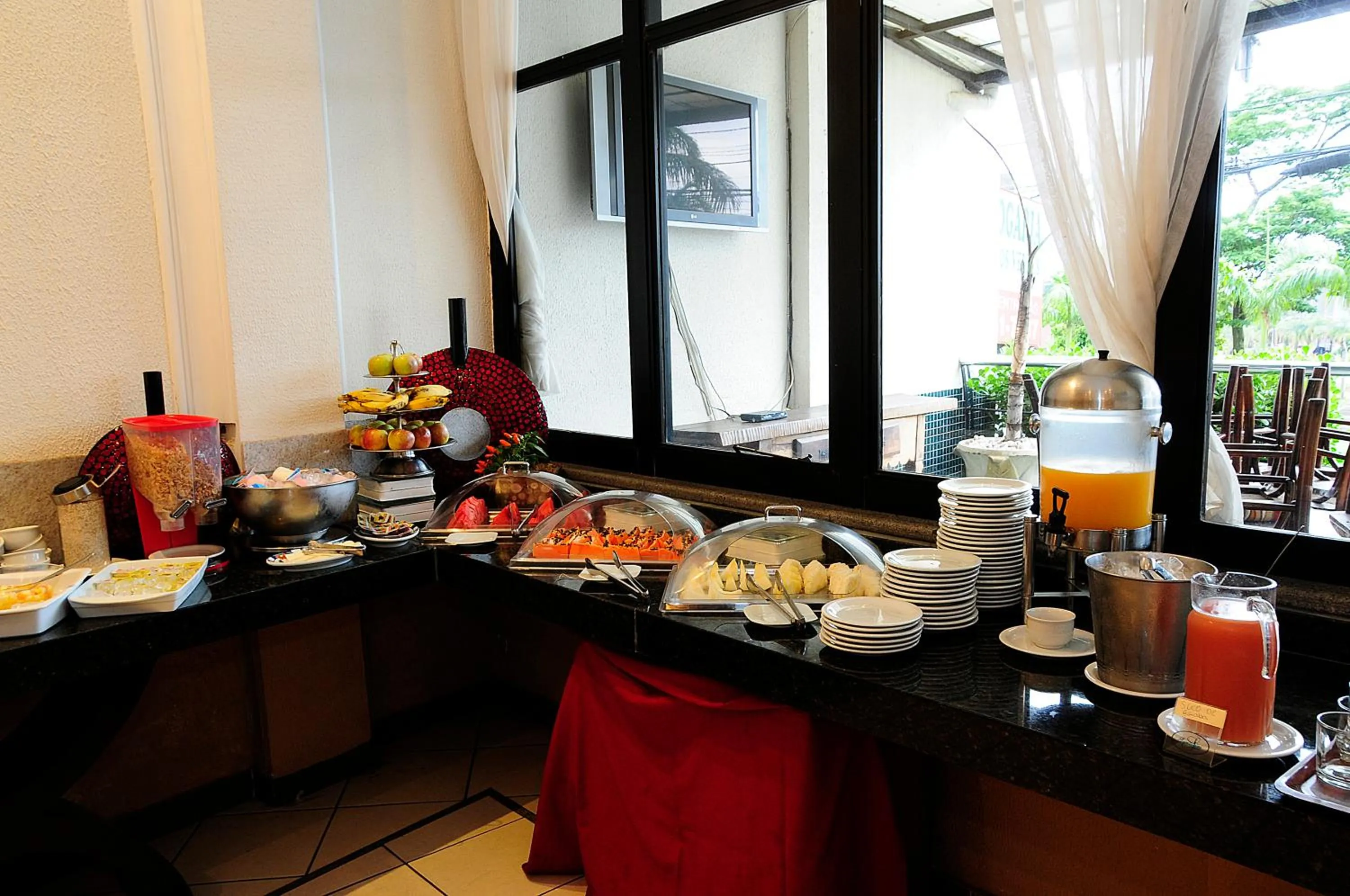 Food in Bristol Evidence Hotel