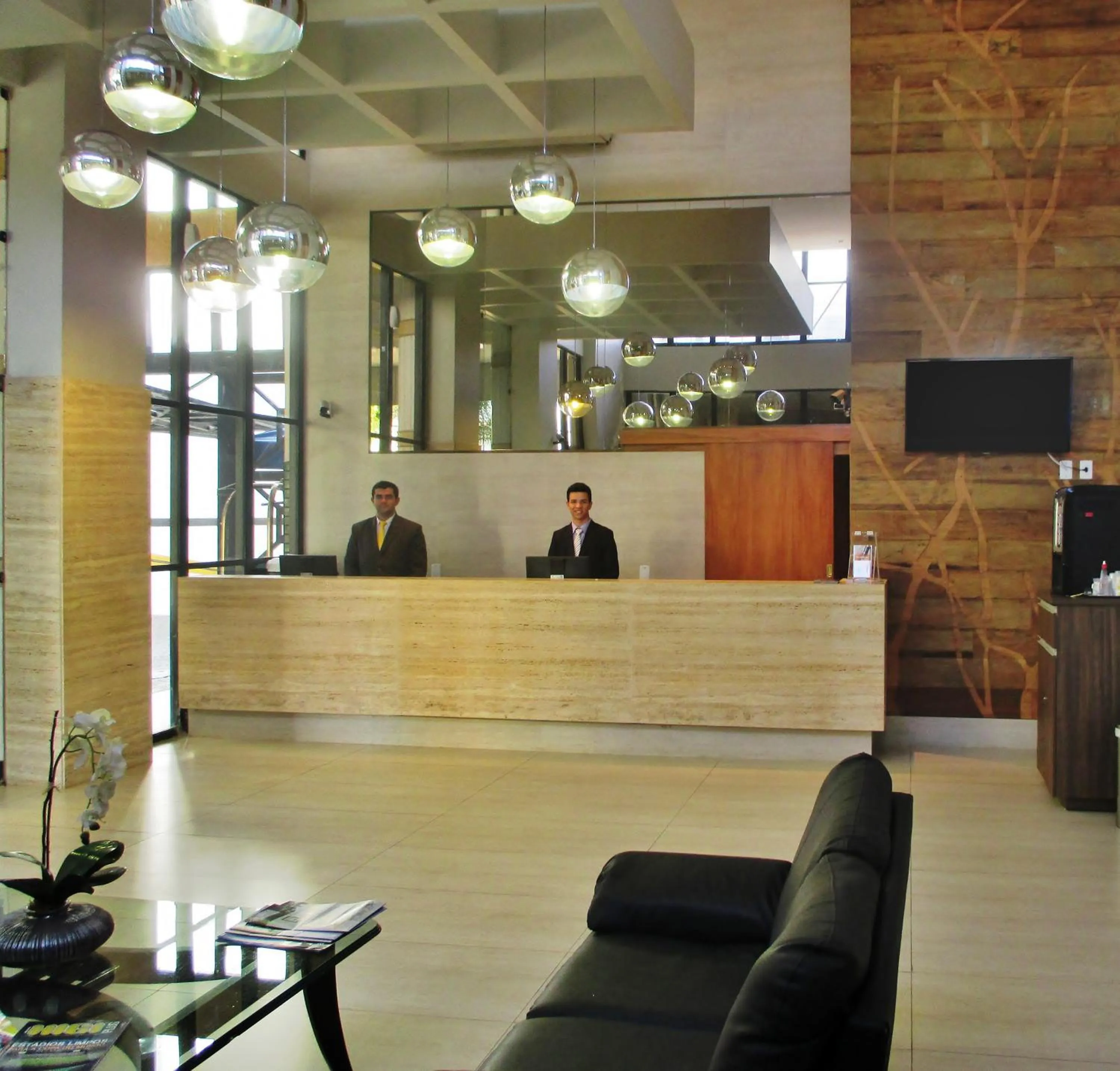 Lobby or reception in Bristol Evidence Hotel