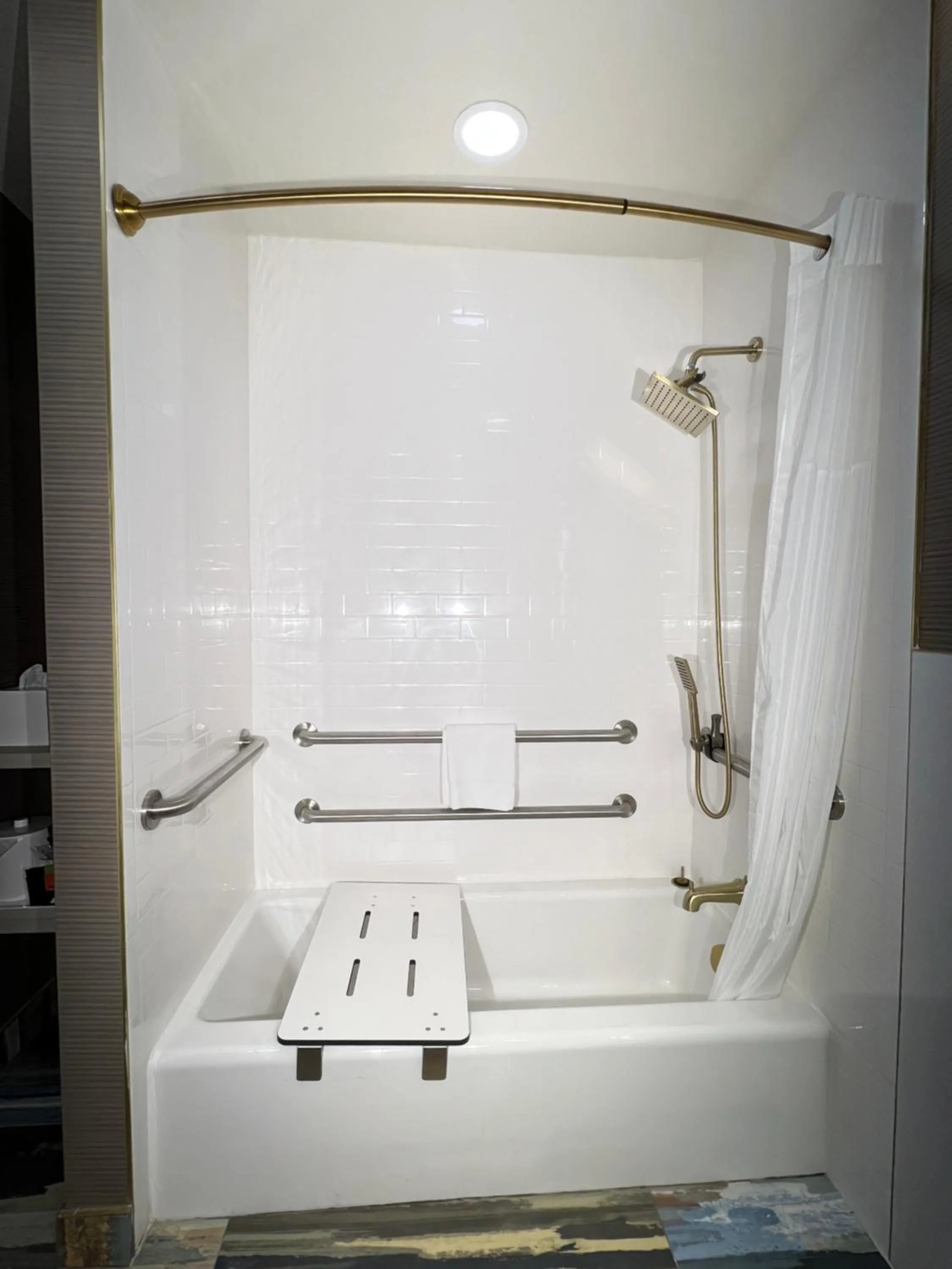 Bath in 3 Palms Tucson North Foothills