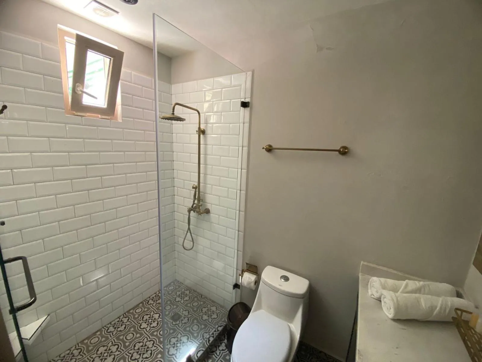 Toilet in Hotel Verbena