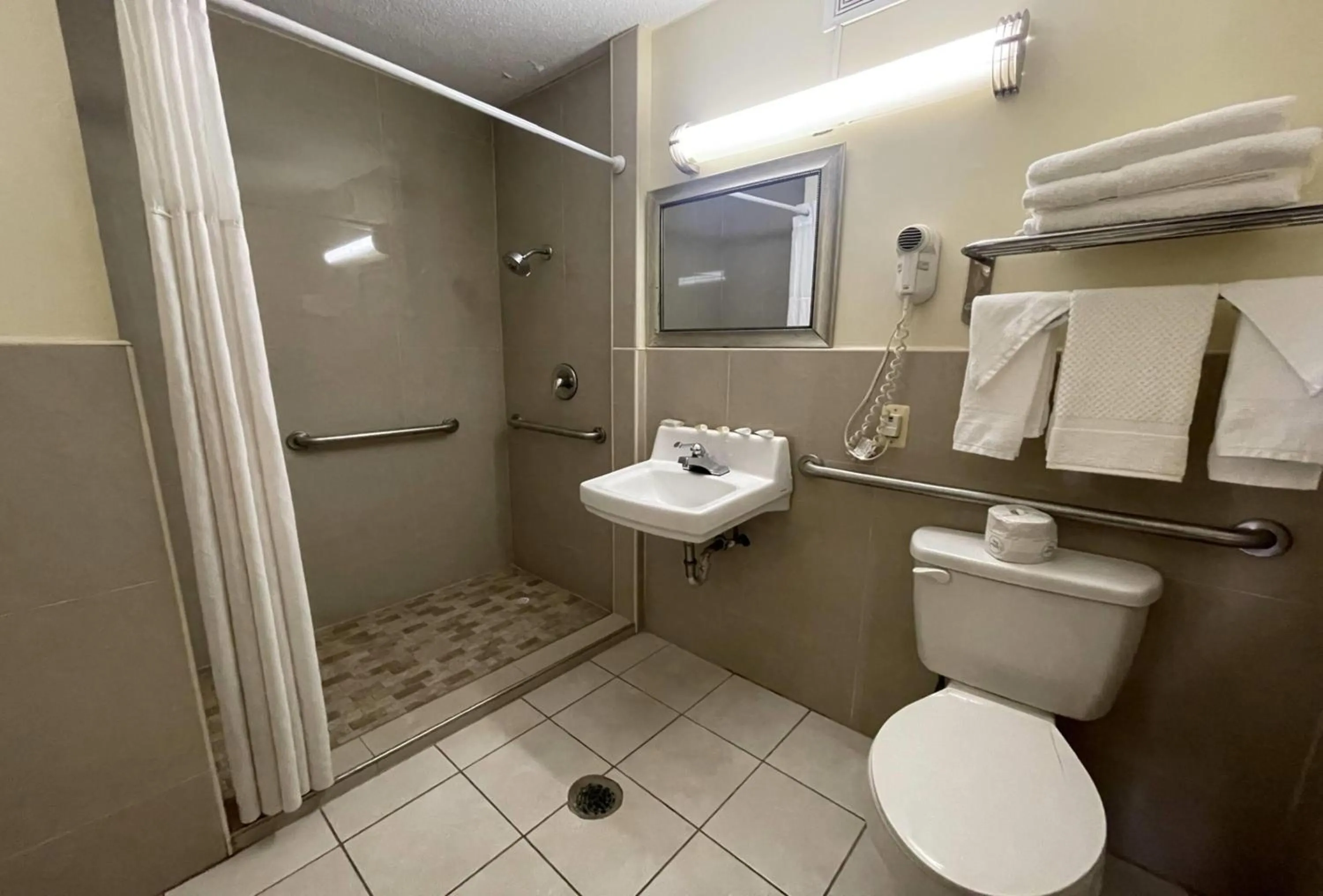 Bathroom in Days Inn & Suites by Wyndham York