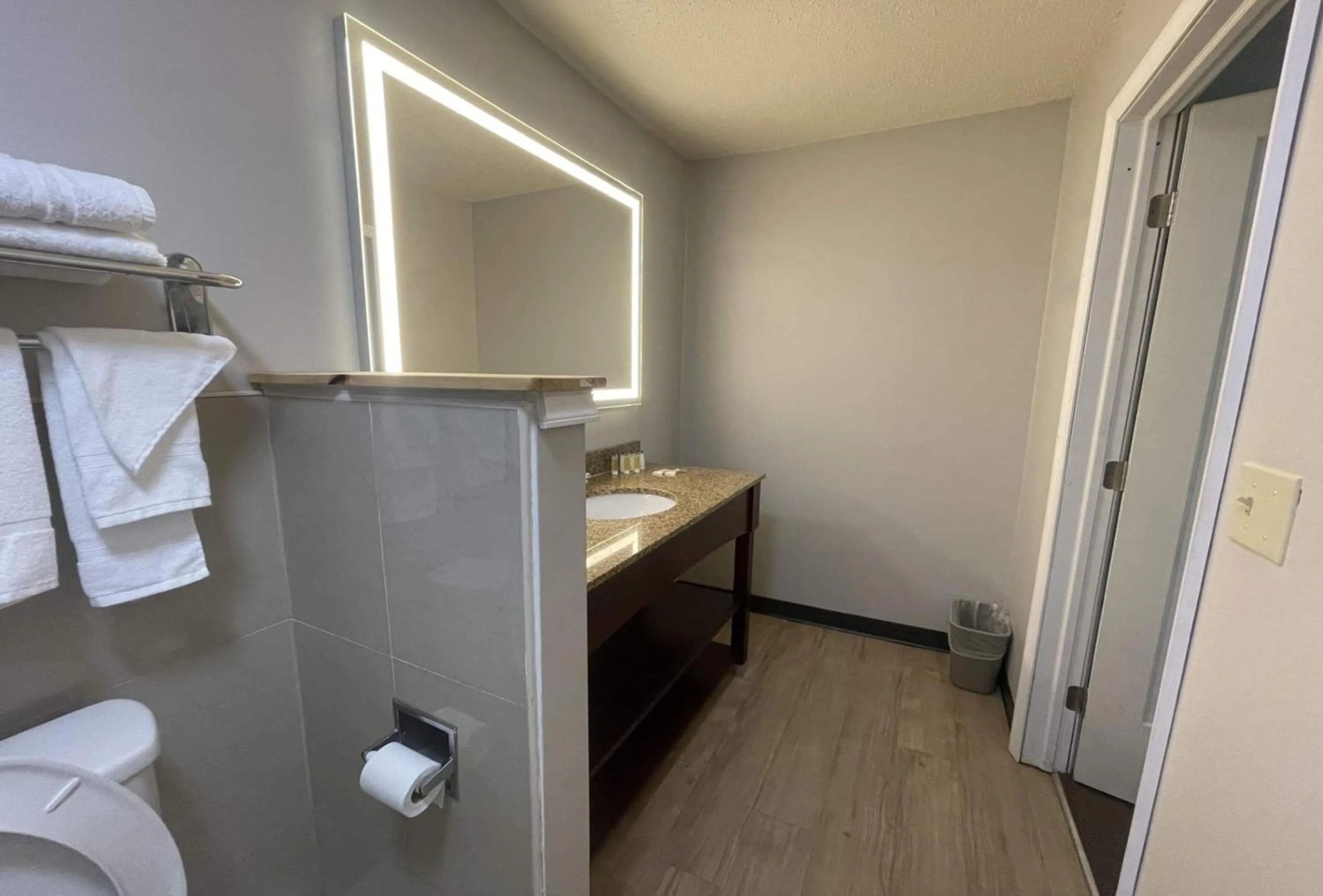Bathroom in Days Inn & Suites by Wyndham York
