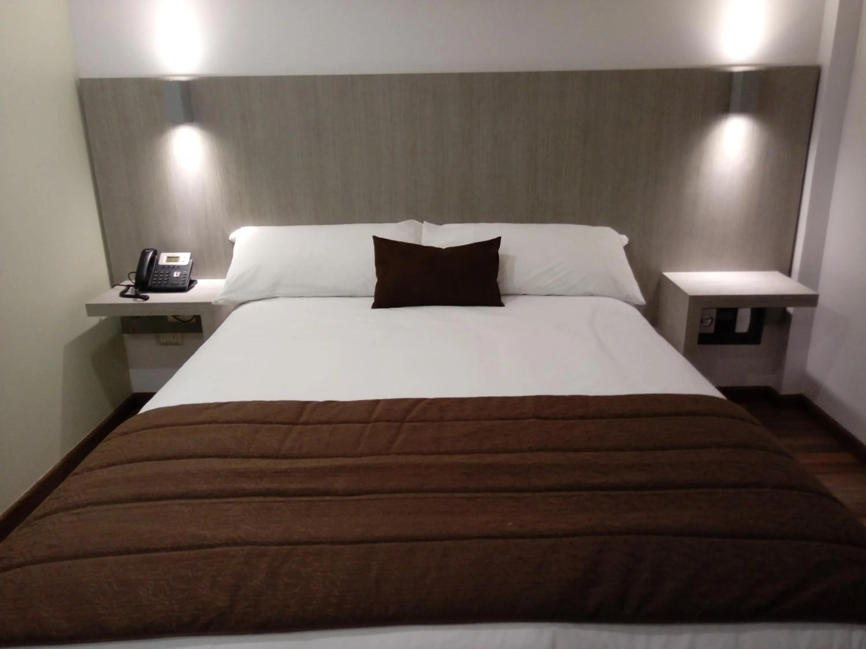 Bed in Hotel Elisa Cole