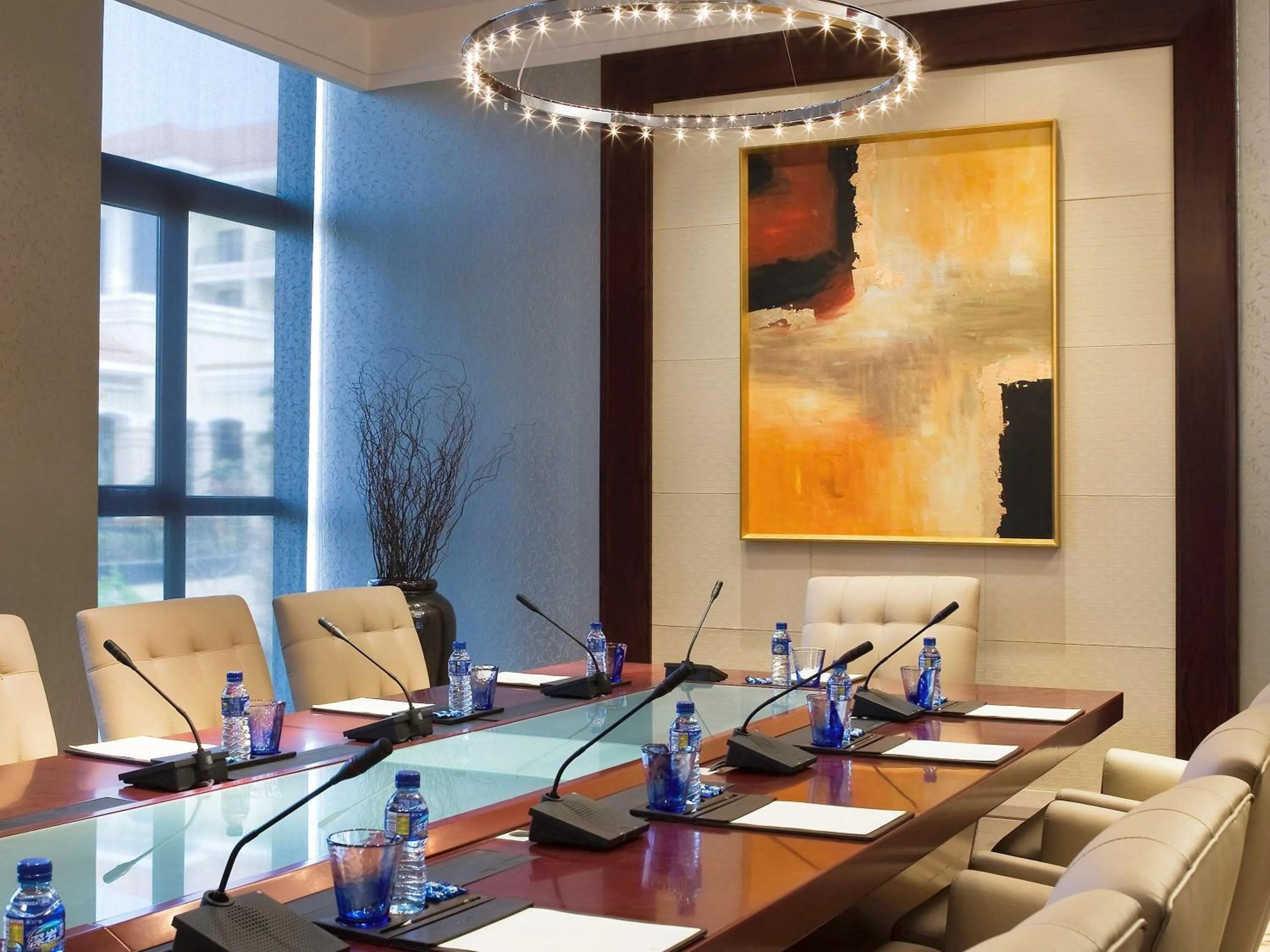 Meeting/conference room in Hotel Shanghai Sheshan Oriental - Handwritten Collection