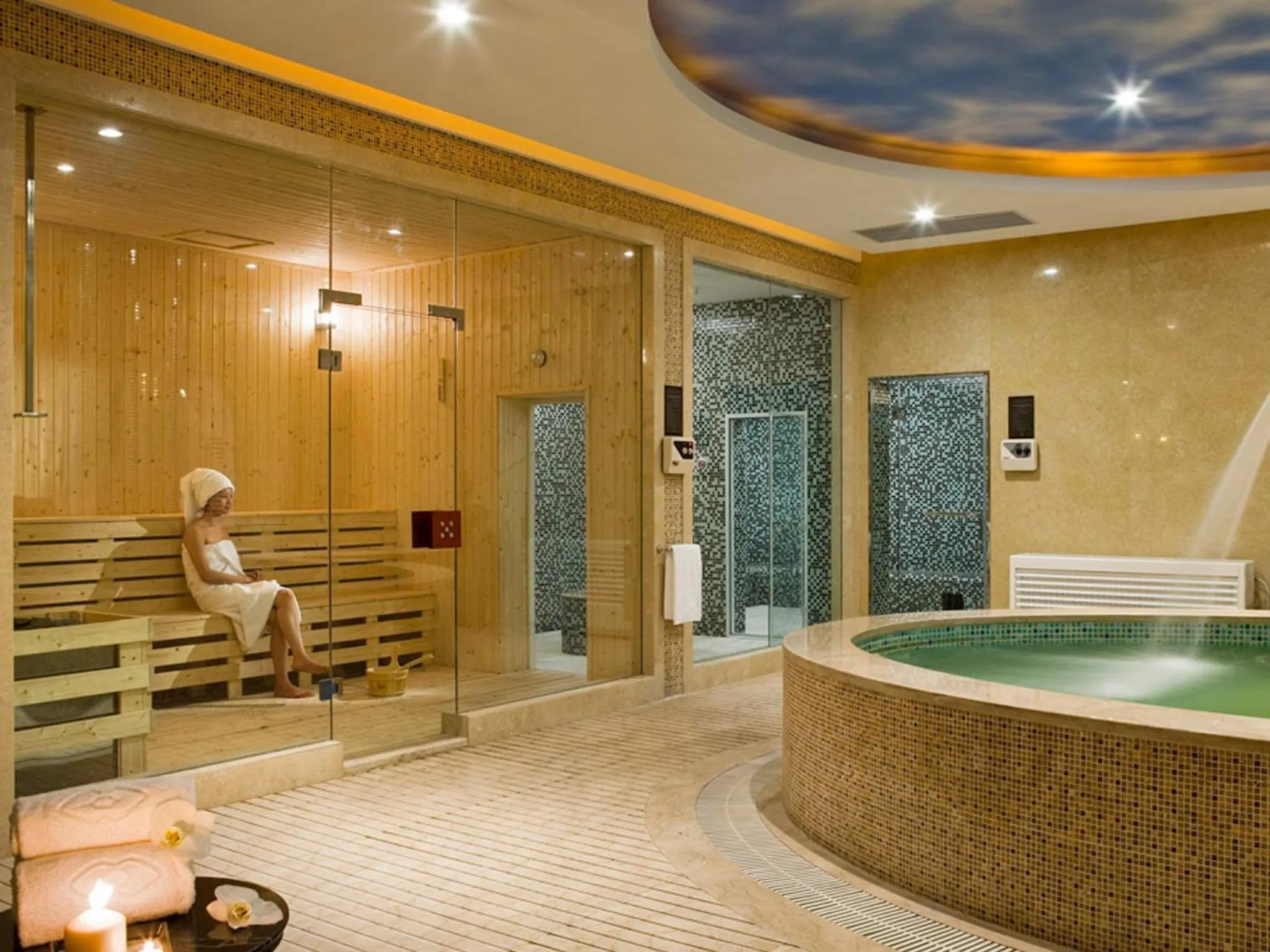 Spa and wellness centre/facilities, Swimming Pool in Hotel Shanghai Sheshan Oriental - Handwritten Collection