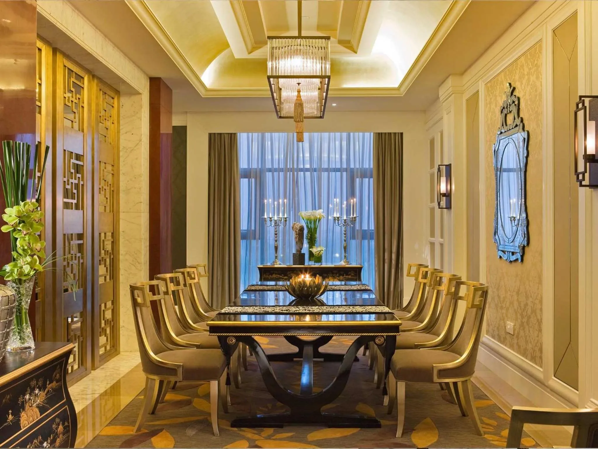 Business facilities, Dining Area in Hotel Shanghai Sheshan Oriental - Handwritten Collection