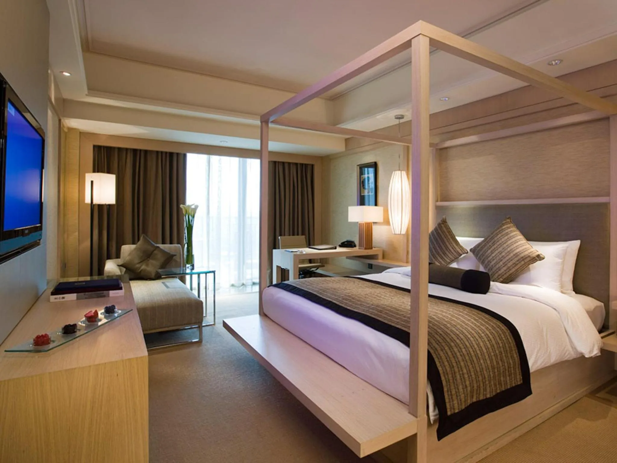 Bedroom, Bed in Hotel Shanghai Sheshan Oriental - Handwritten Collection