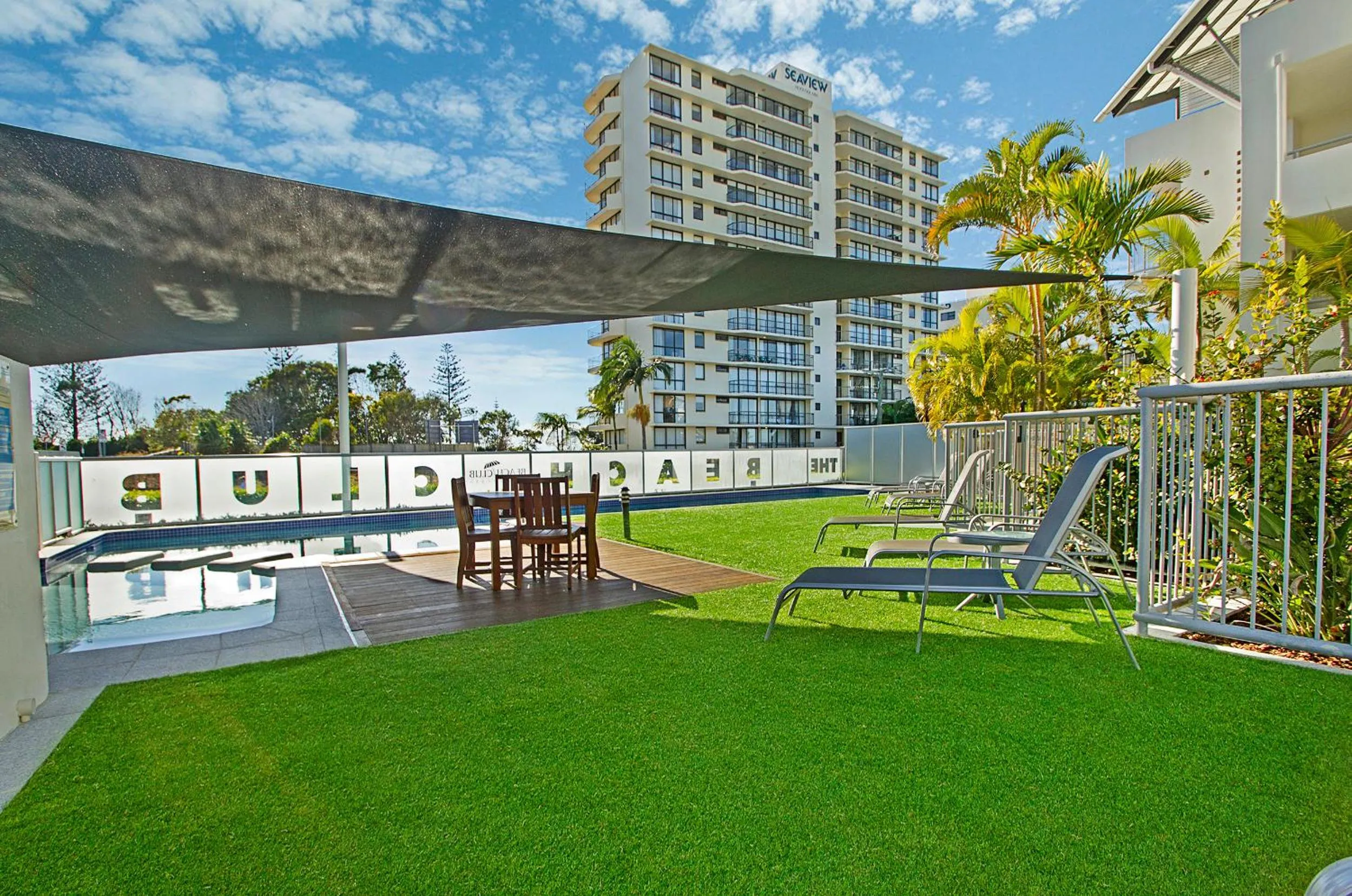 Day in Beach Club Resort Mooloolaba