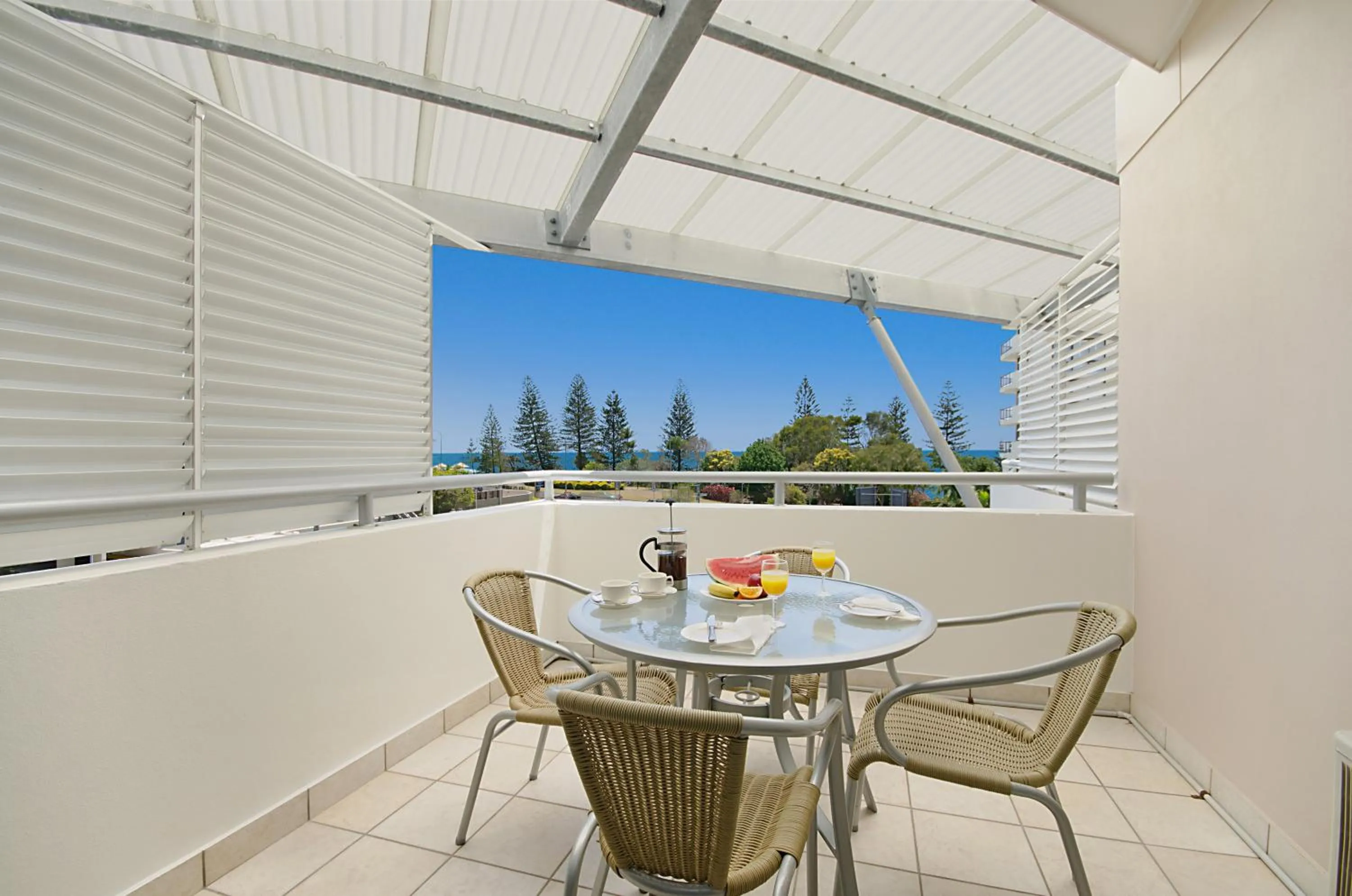 Day in Beach Club Resort Mooloolaba