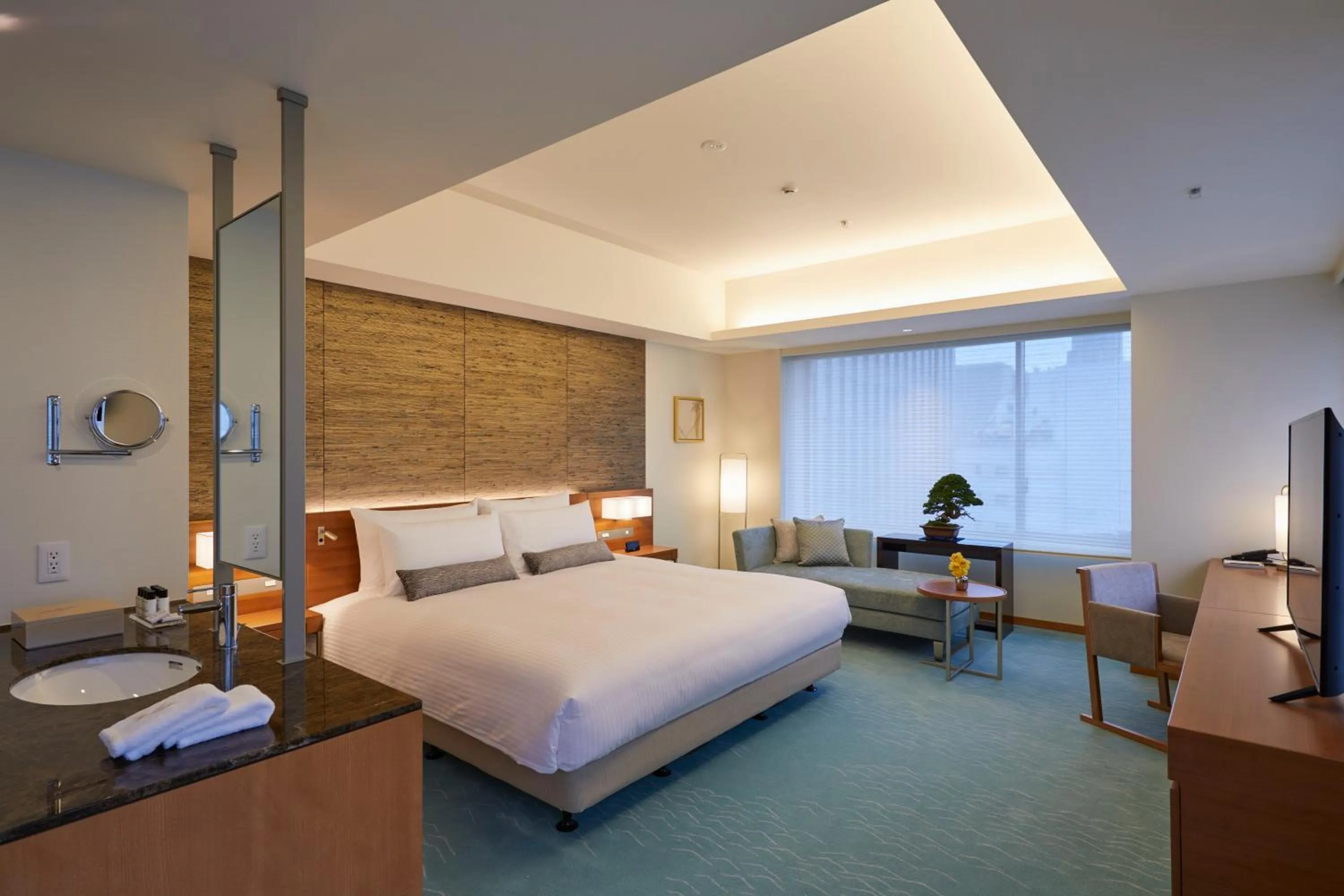 Photo of the whole room, Bed in THE KITANO HOTEL TOKYO