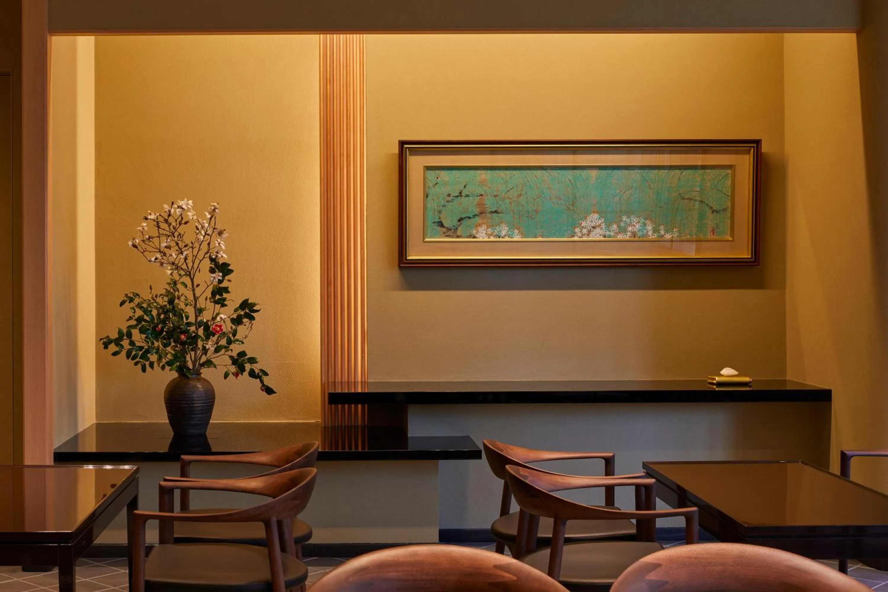 Lounge or bar in THE KITANO HOTEL TOKYO