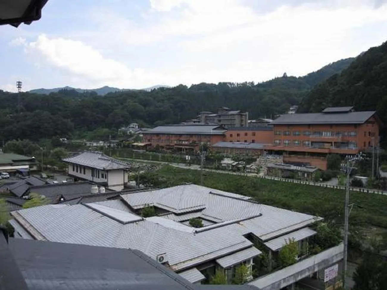 Mountain view in Yura No Yado Seifuen