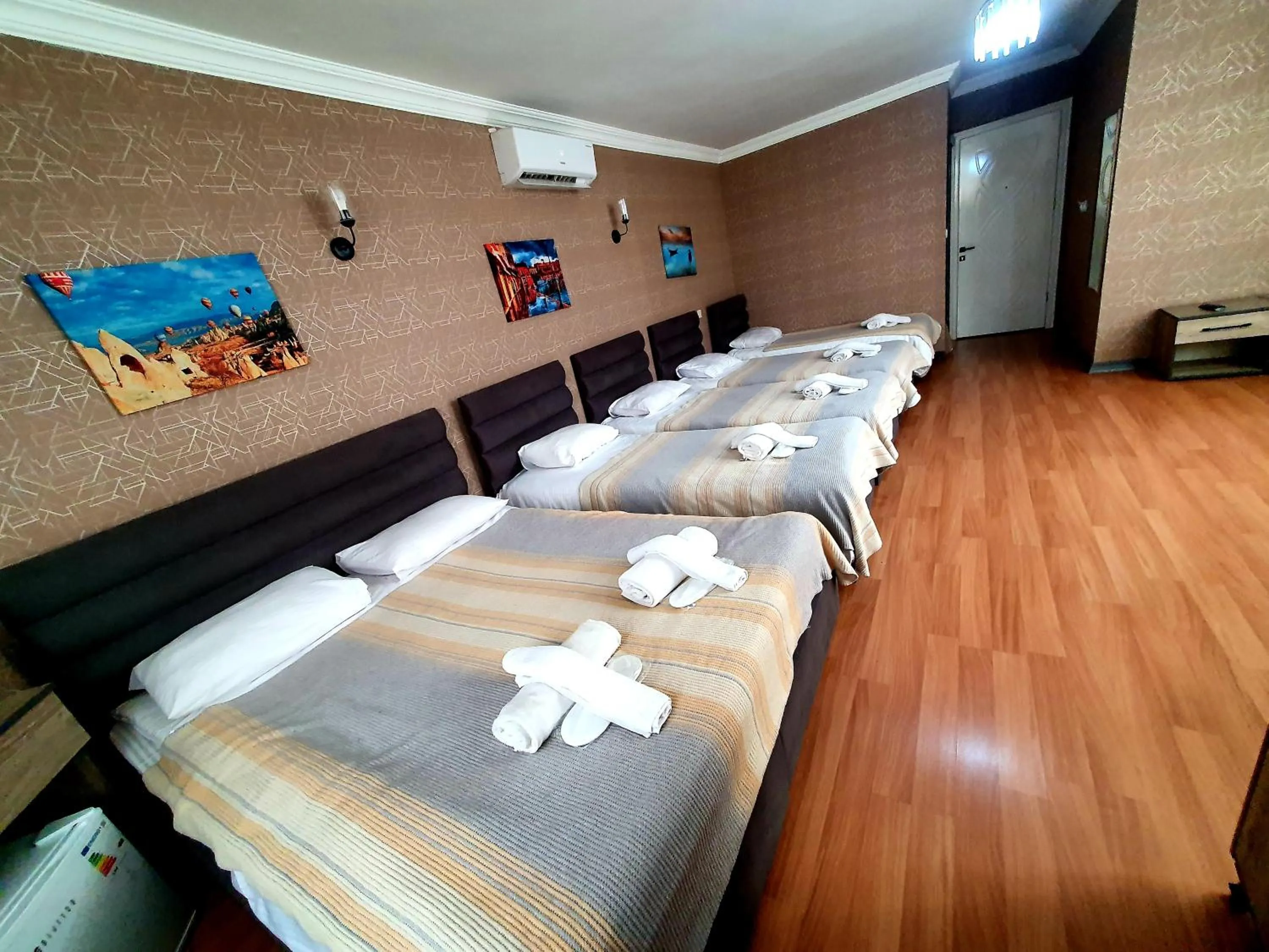 Bedroom, Bed in Omega Luxx Hotel