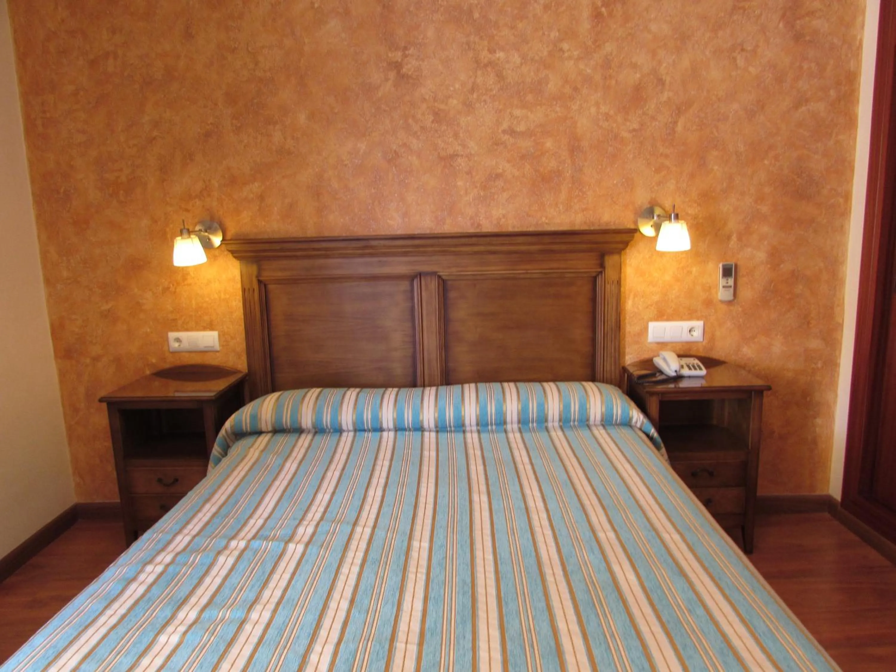 Bed in PARAISO PLAYA Hotel