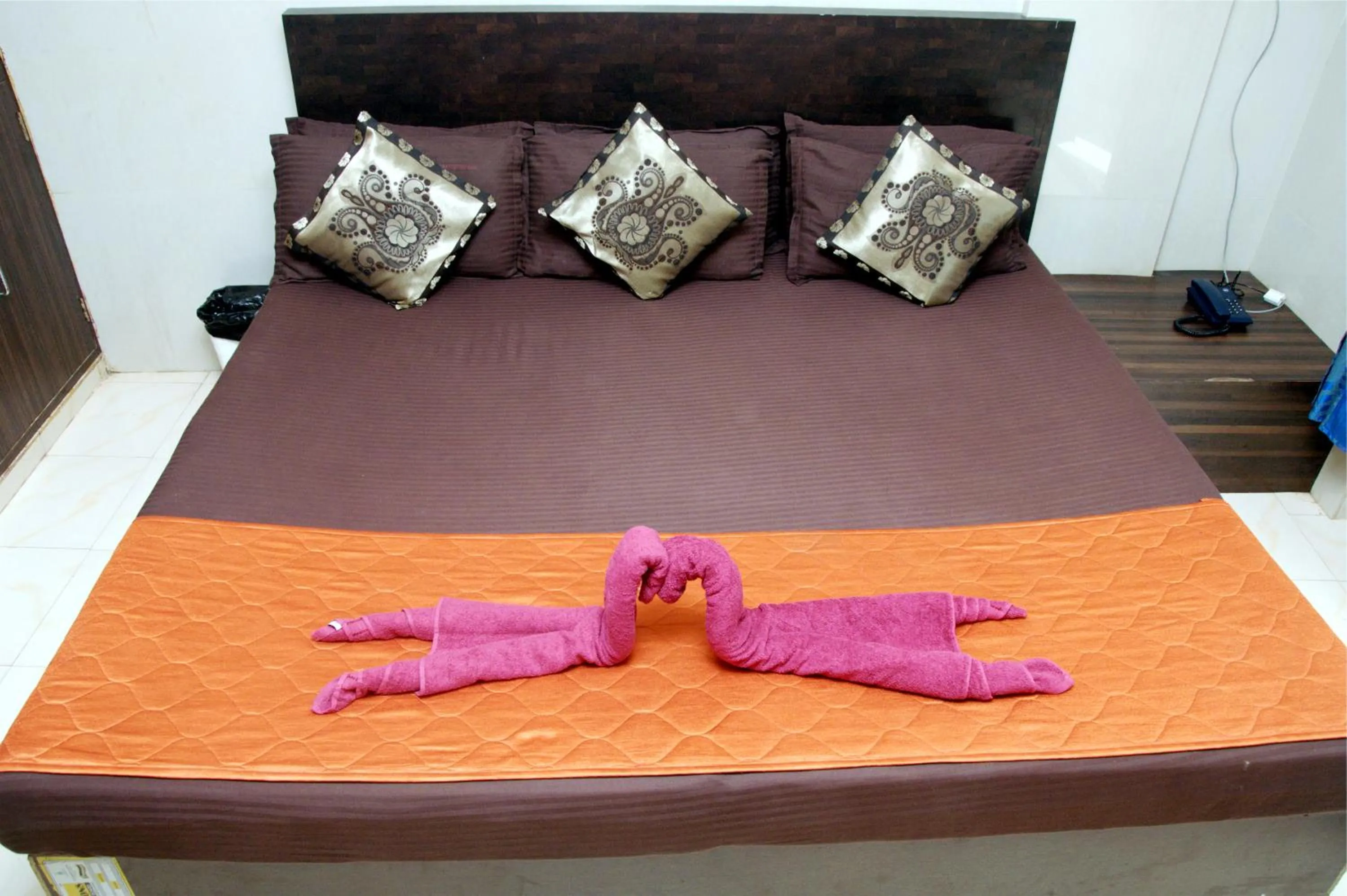 Bed in Travo Suites Panjim