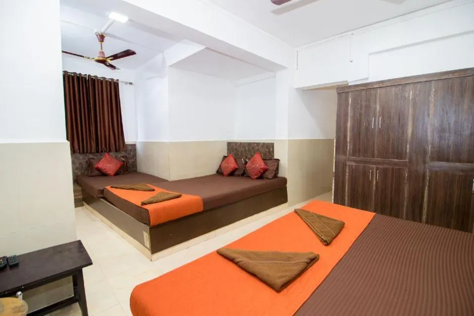Bed in Travo Suites Panjim