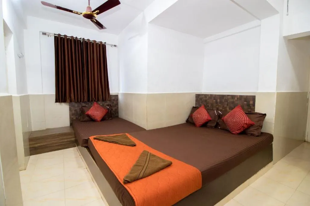 Bed in Travo Suites Panjim