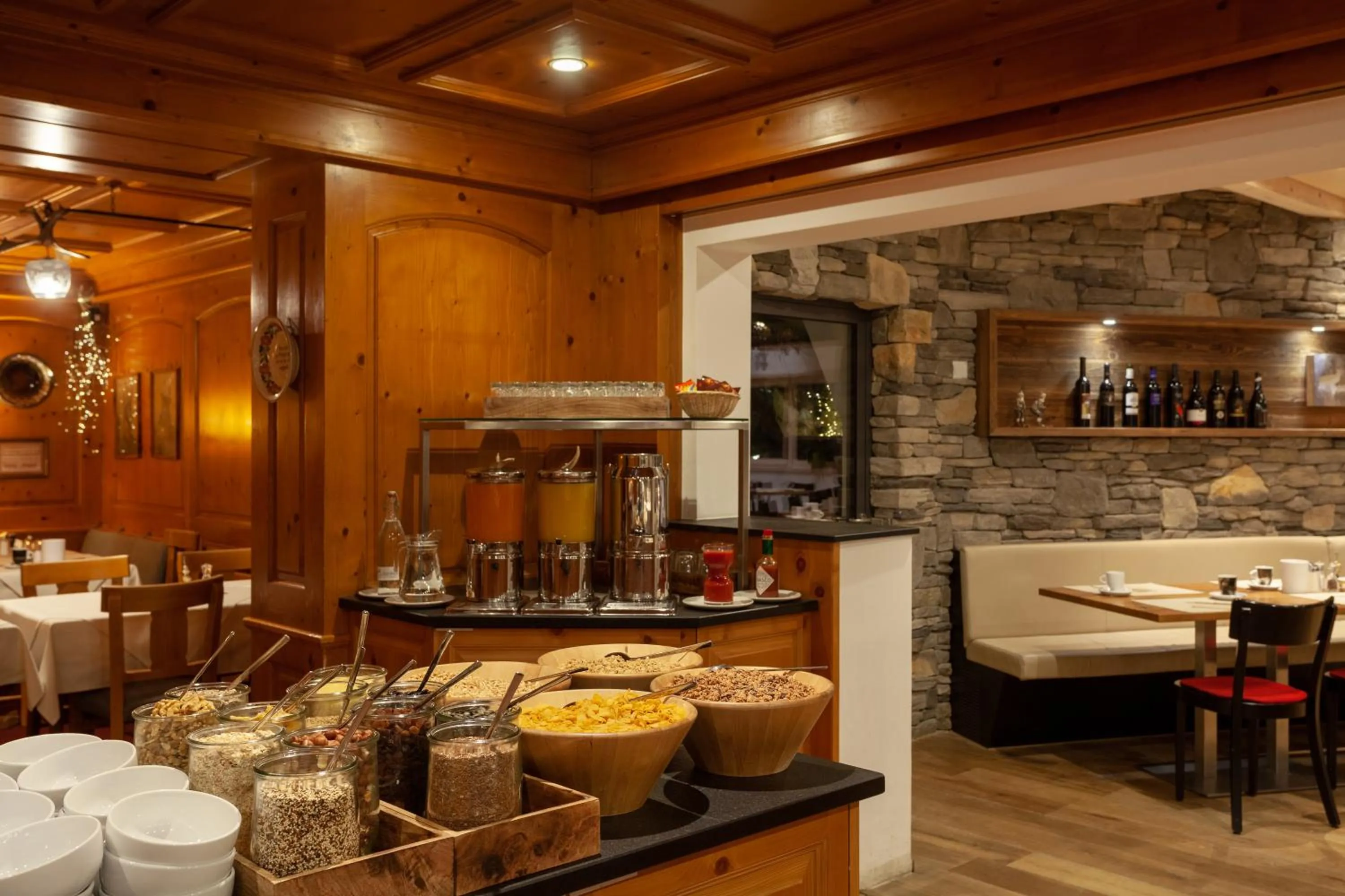 Buffet breakfast in Hotel Jägerhof